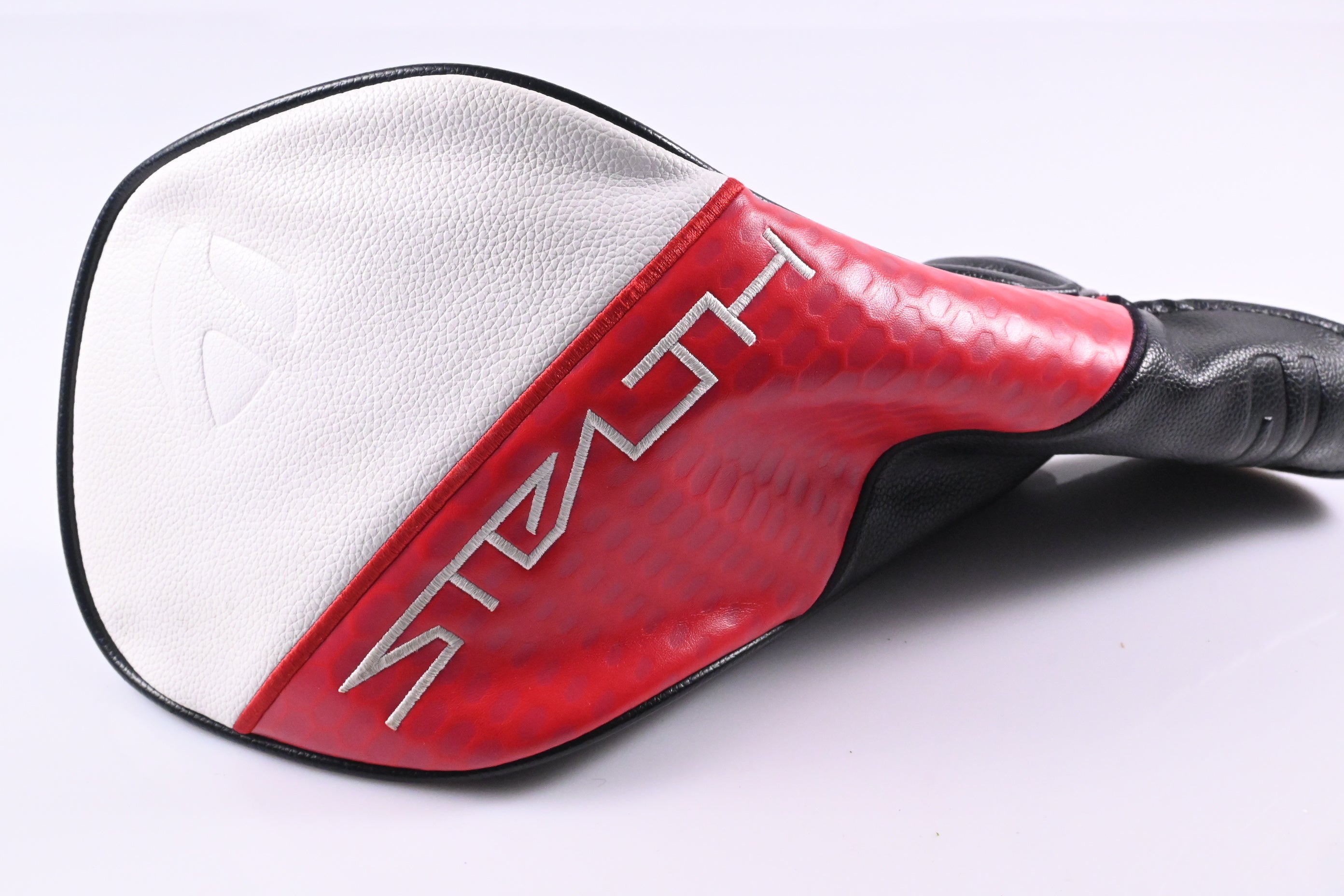 Taylormade Stealth 2 Plus Driver / 10.5 Degree / Regular Flex Helium Nanocore 5
