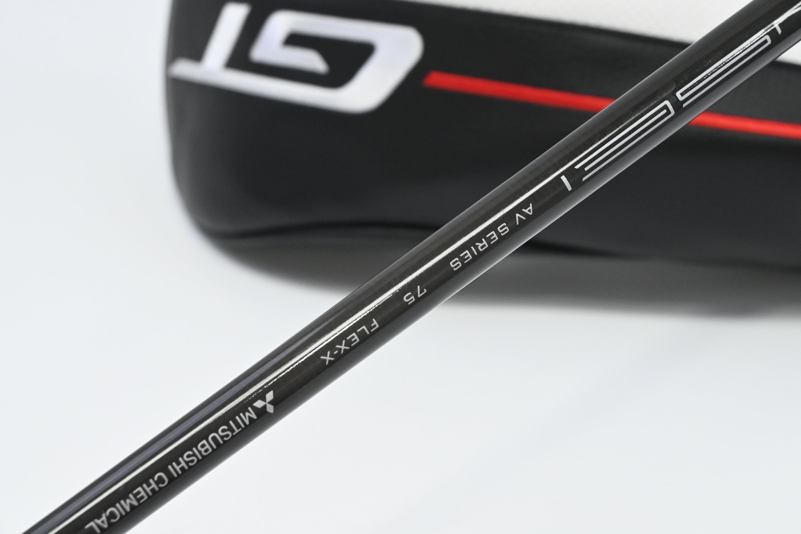 Titleist GT4 Driver / 9 Degree / X-Flex Tensei AV Raw White 75 Shaft