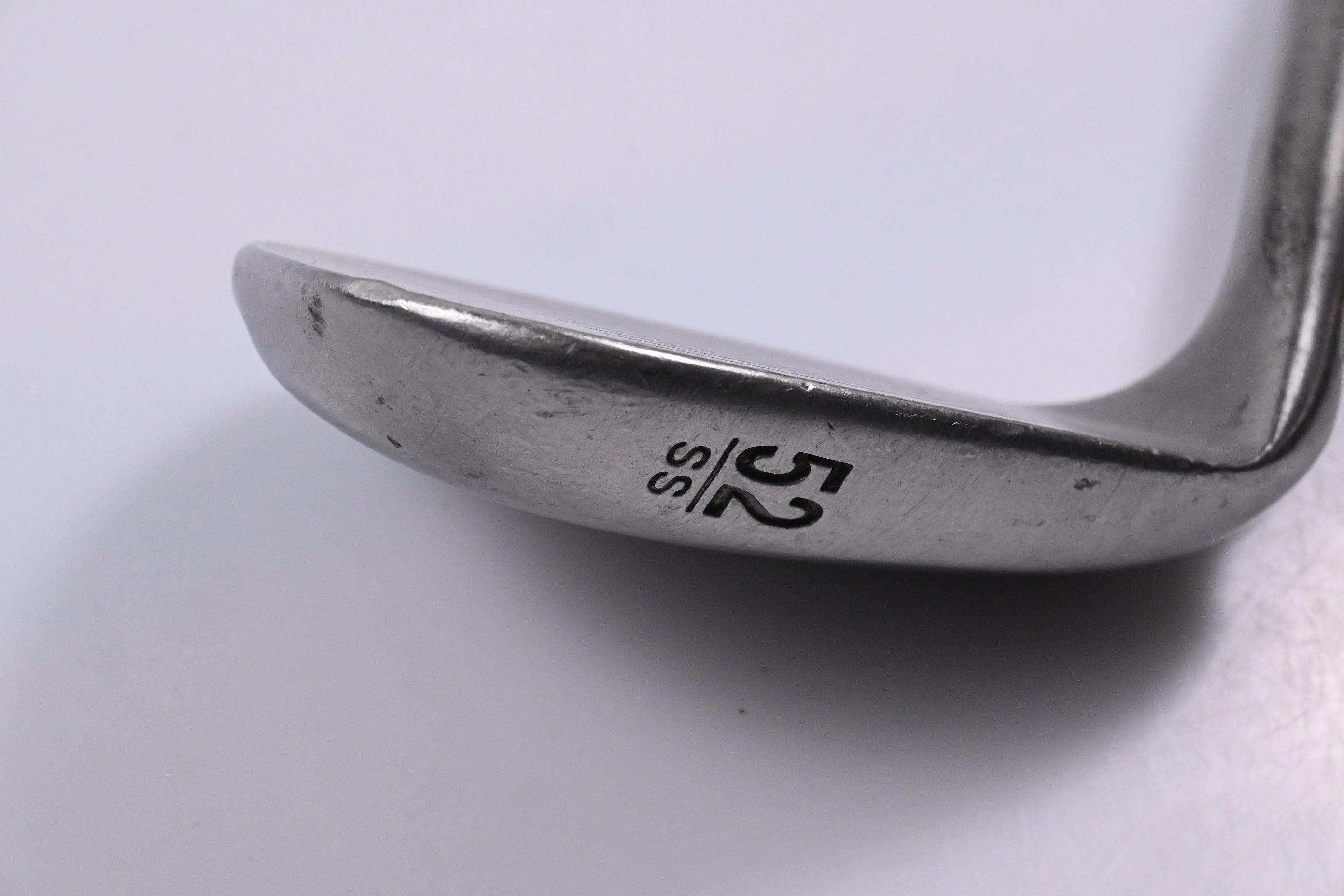 Ping Tour Gorge Gap Wedge / 52 Degree / Red Dot / Wedge Flex Ping CFS Shaft