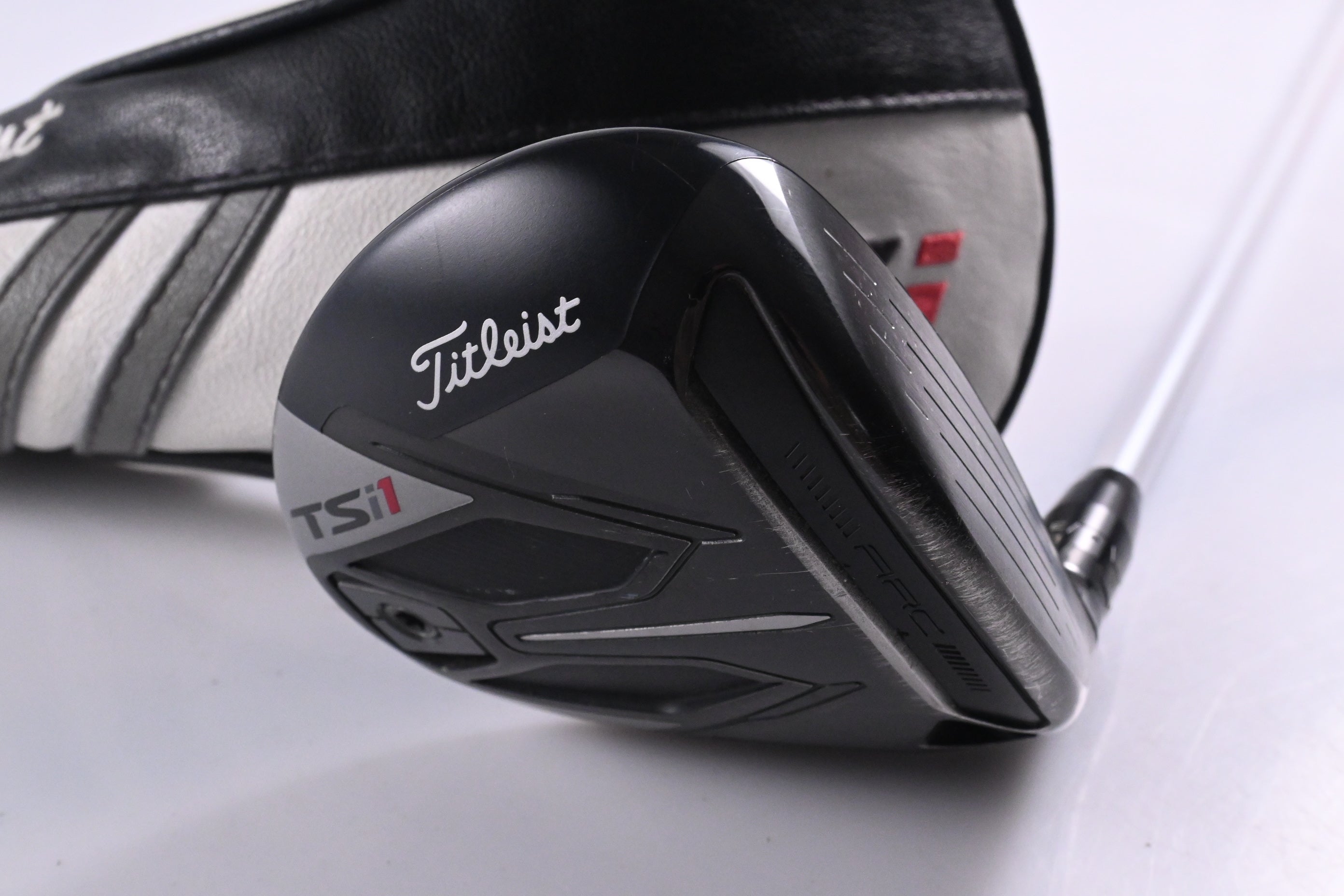 Titleist TSi1 #3 Wood / 15 Degree / Regular Flex Aldila Ascent White 40 Shaft