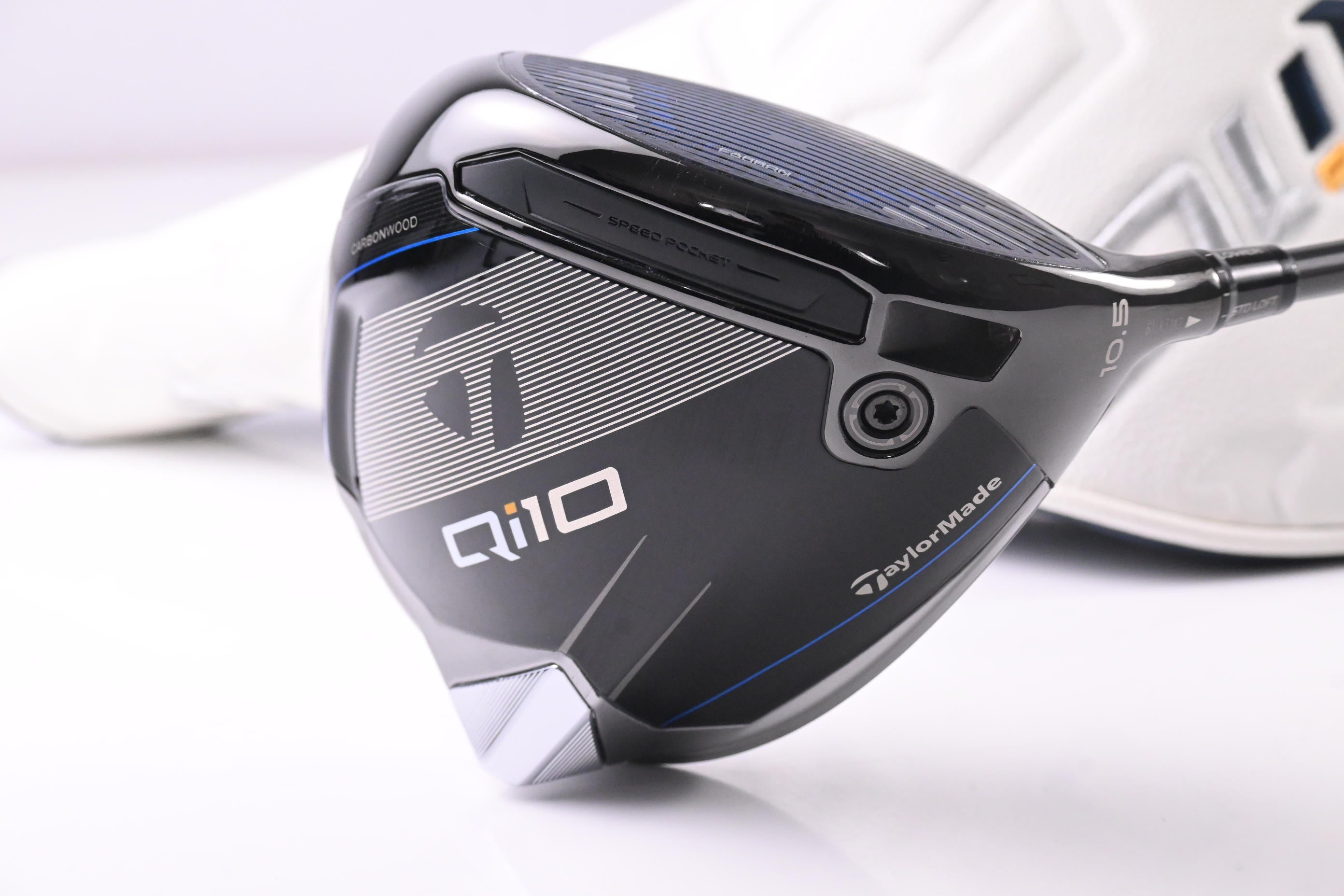 Taylormade Qi10 Driver / 10.5 Degree / Stiff Flex Evenflow Riptide 70 Shaft