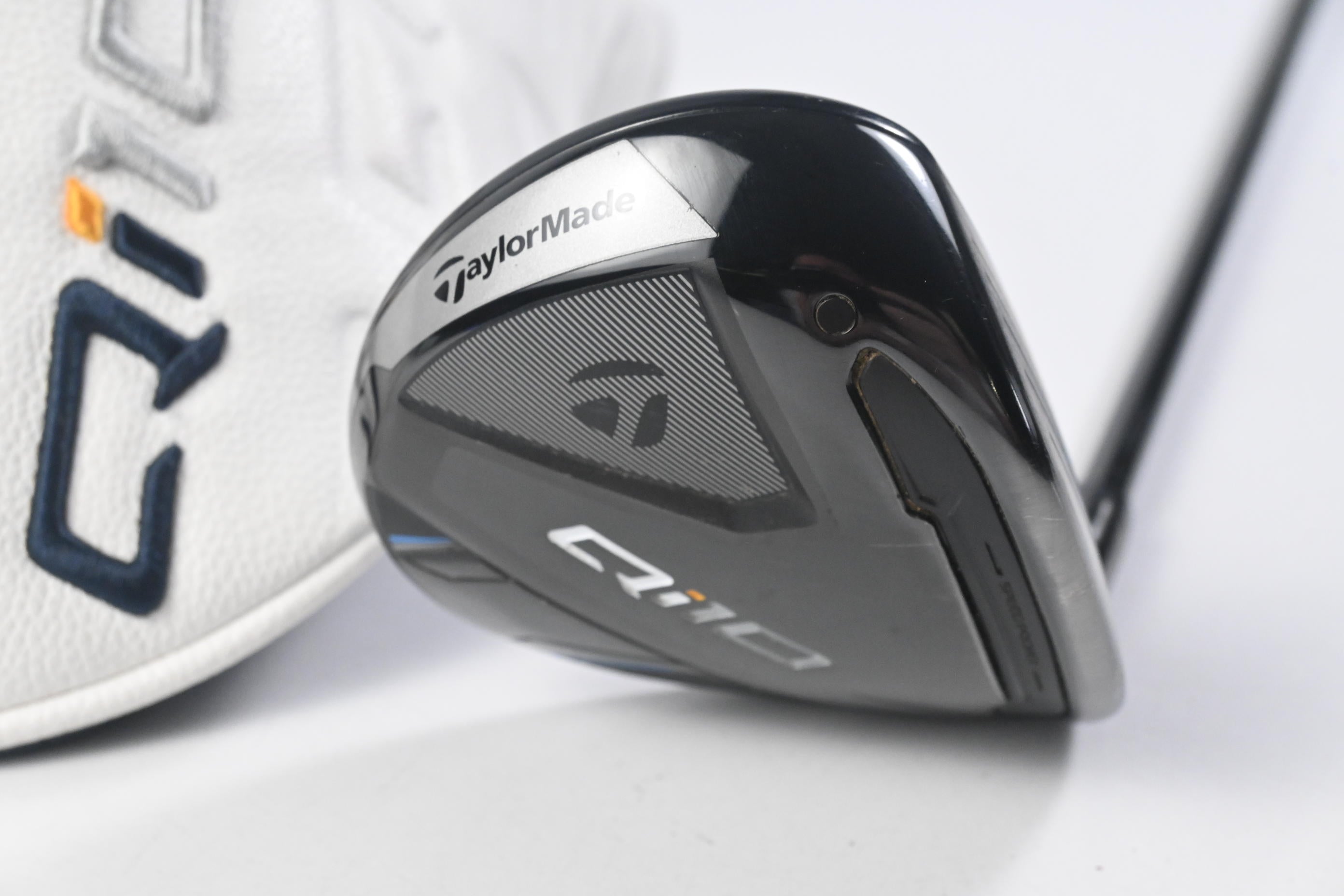 Taylormade Qi10 #5 Wood / 18 Degree / Regular Flex Fujikura Ventus TR Red 5