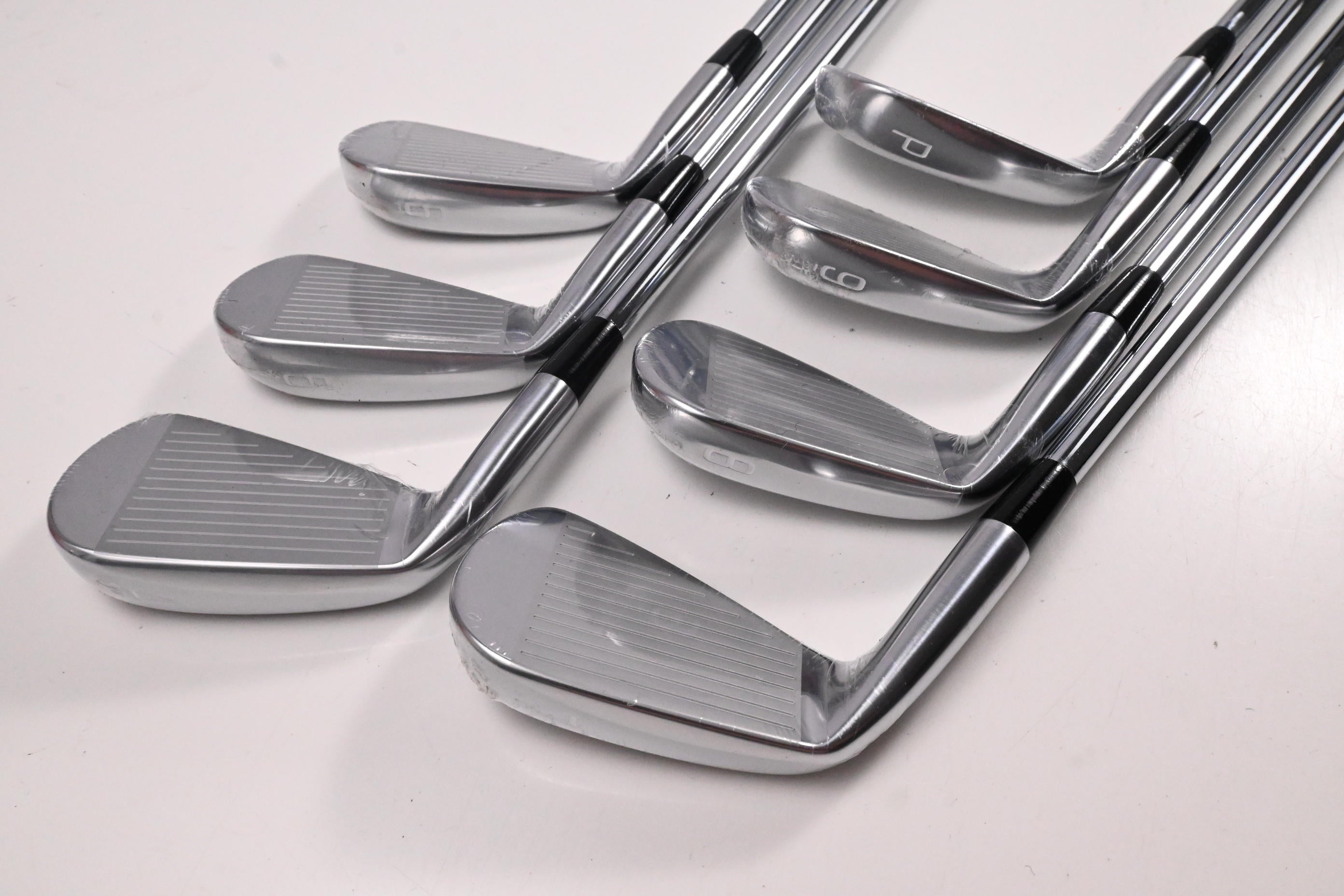 Mizuno M-13 Irons / 4-PW / Stiff Flex N.S.Pro Modus3 Tour 120 Shafts