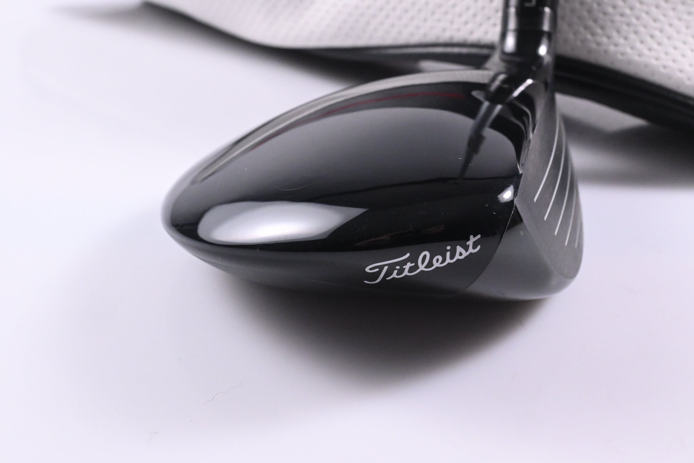 Titleist GT1 #5 Wood / 18 Degree / Regular Flex Fujikura Air Speeder 40 Shaft