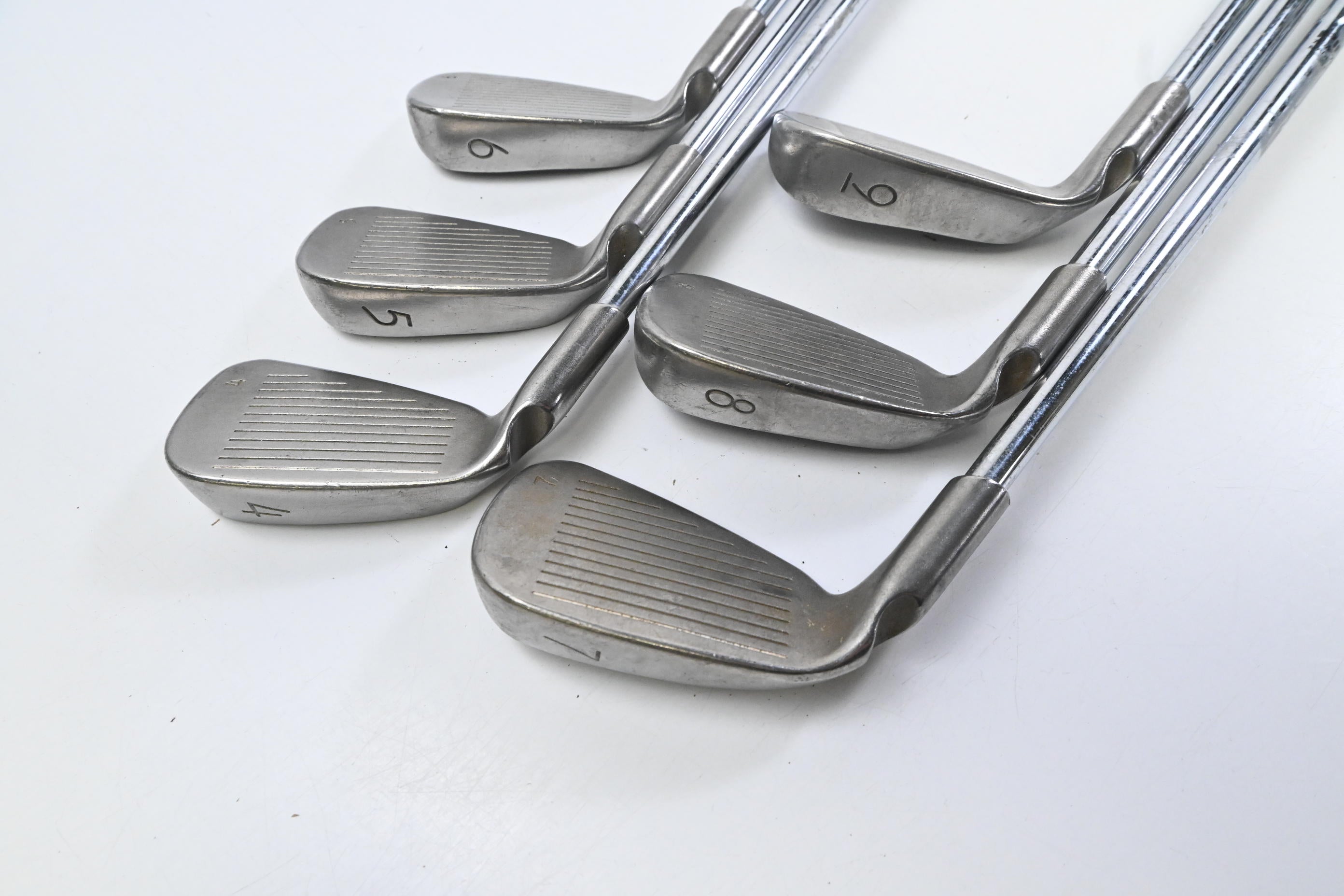 Ping i3+ Irons / 4-9i / Red Dot / Regular Flex Ping AWT Shafts