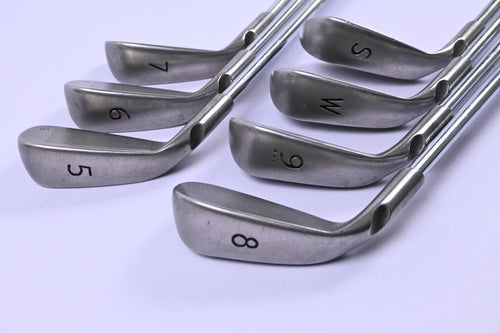 Ping G15 Irons / 5-PW+SW / Blue Dot / Regular Flex Ping AWT Shafts