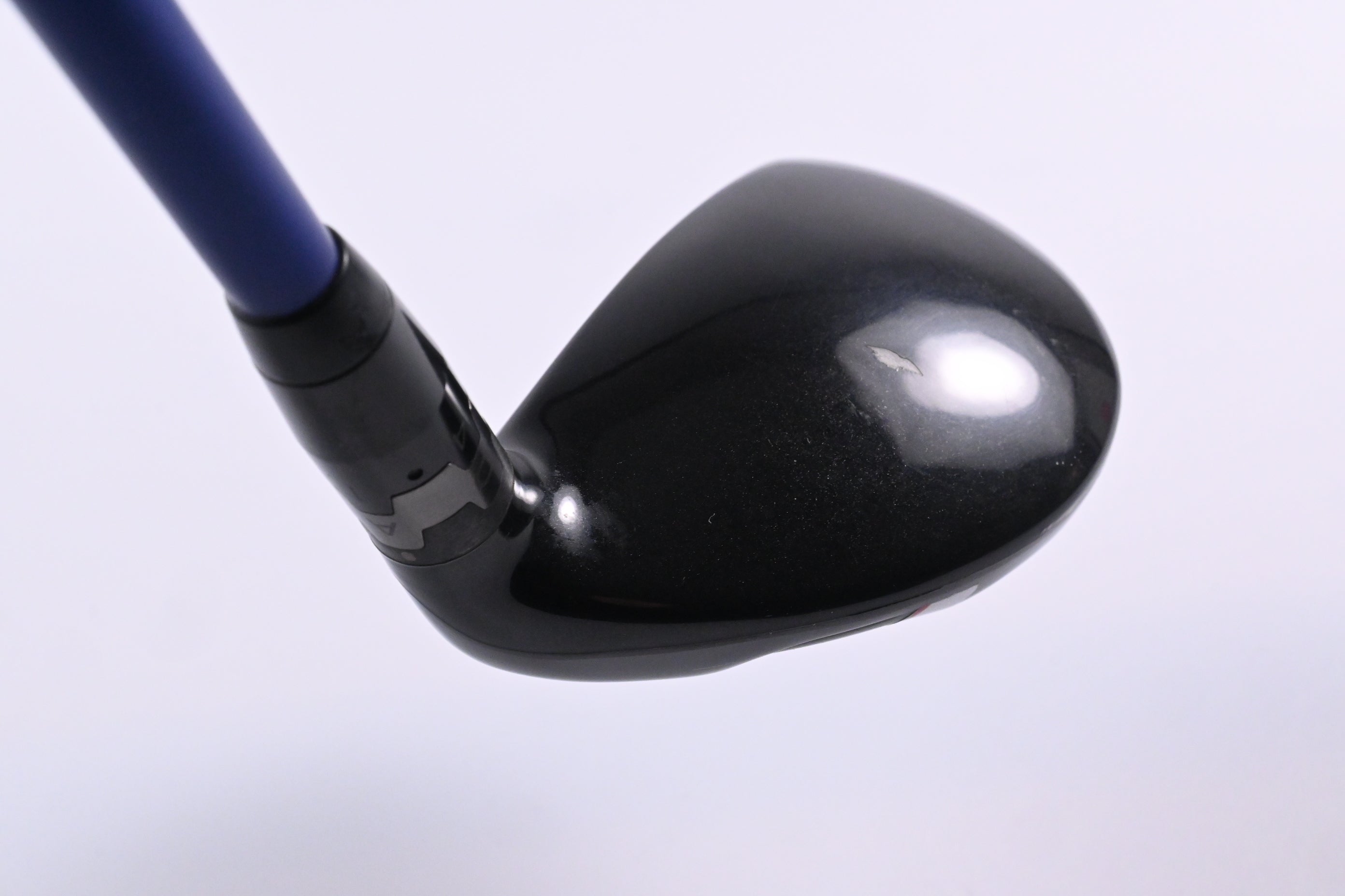 Titleist 913H #3 Hybrid / 21 Degree / Regular Flex Diamana S+72 Shaft