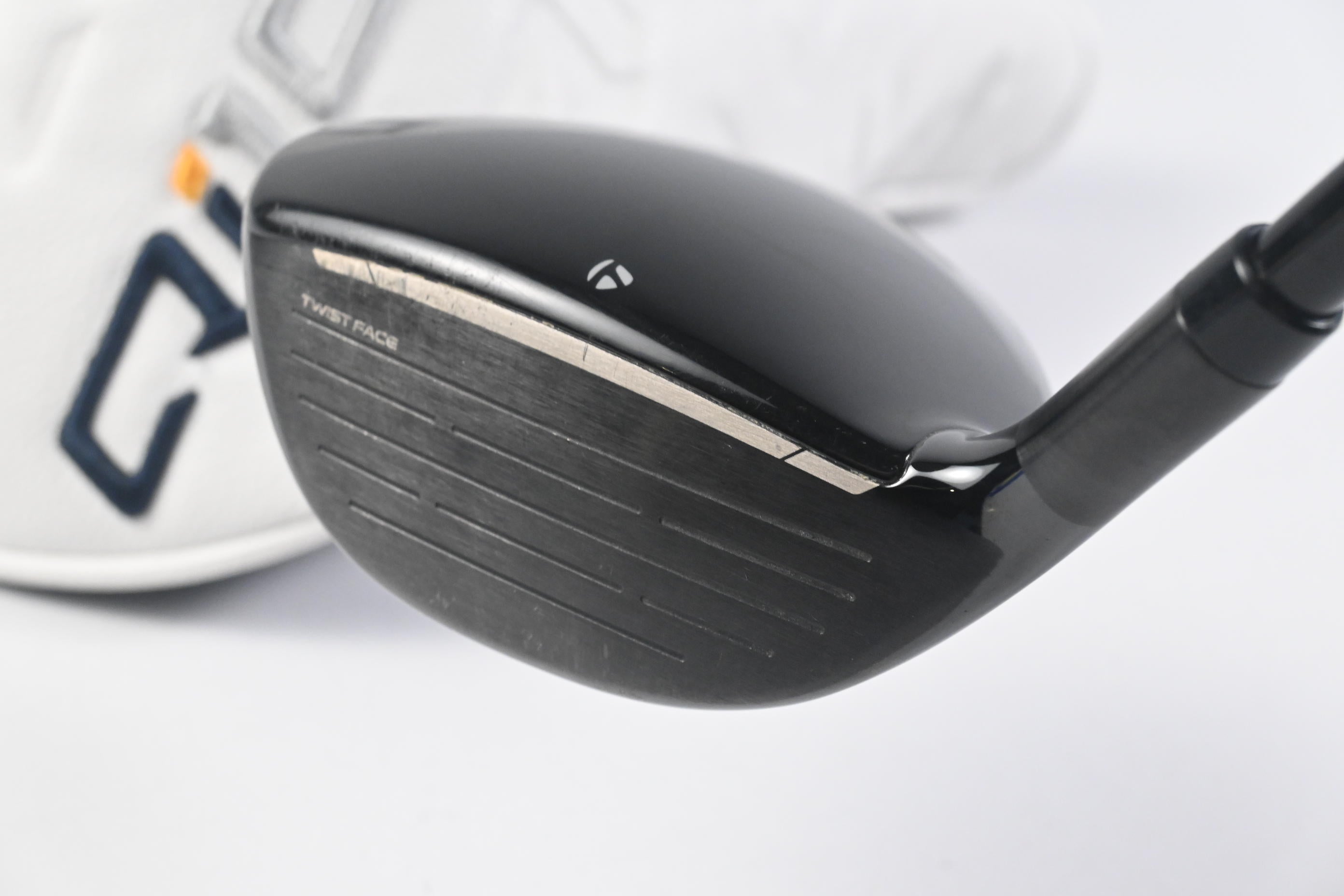 Taylormade Qi10 #5 Wood / 18 Degree / Regular Flex Fujikura Ventus TR Red 5