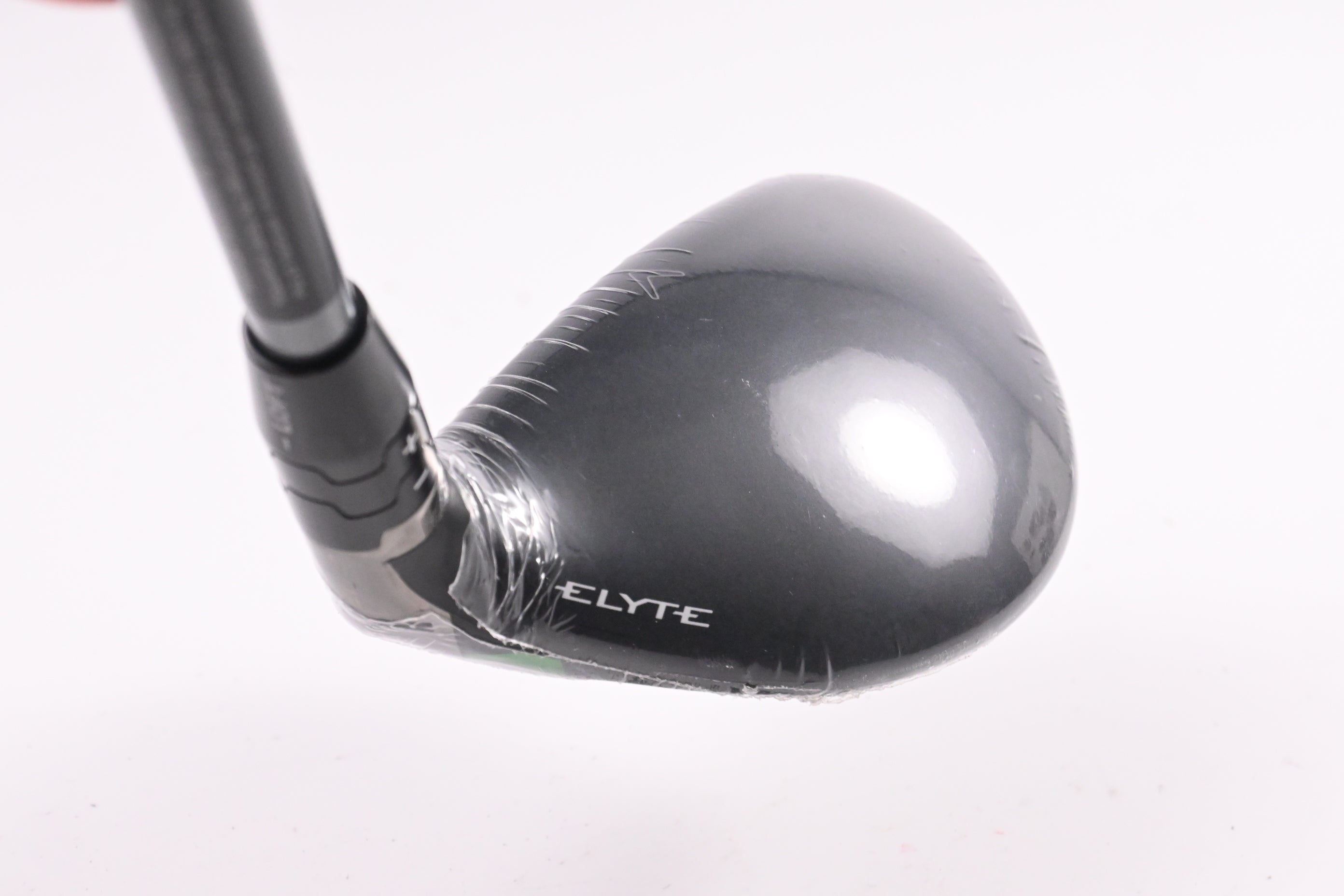Callaway Elyte X #4 Hybrid / 21 Degree / Regular Flex Denali Charcoal 60 Shaft