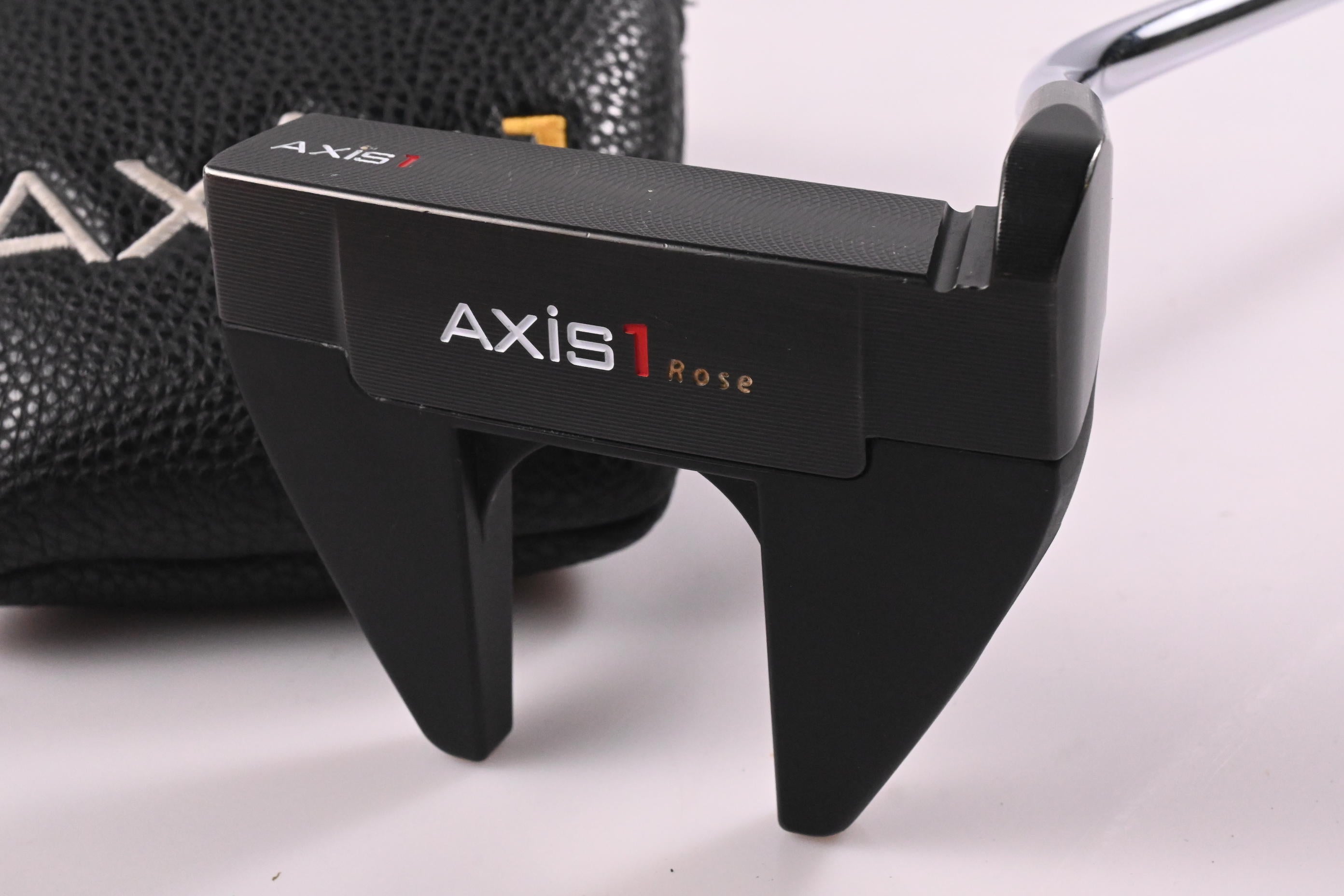 Axis1 Rose Putter / 34 Inch