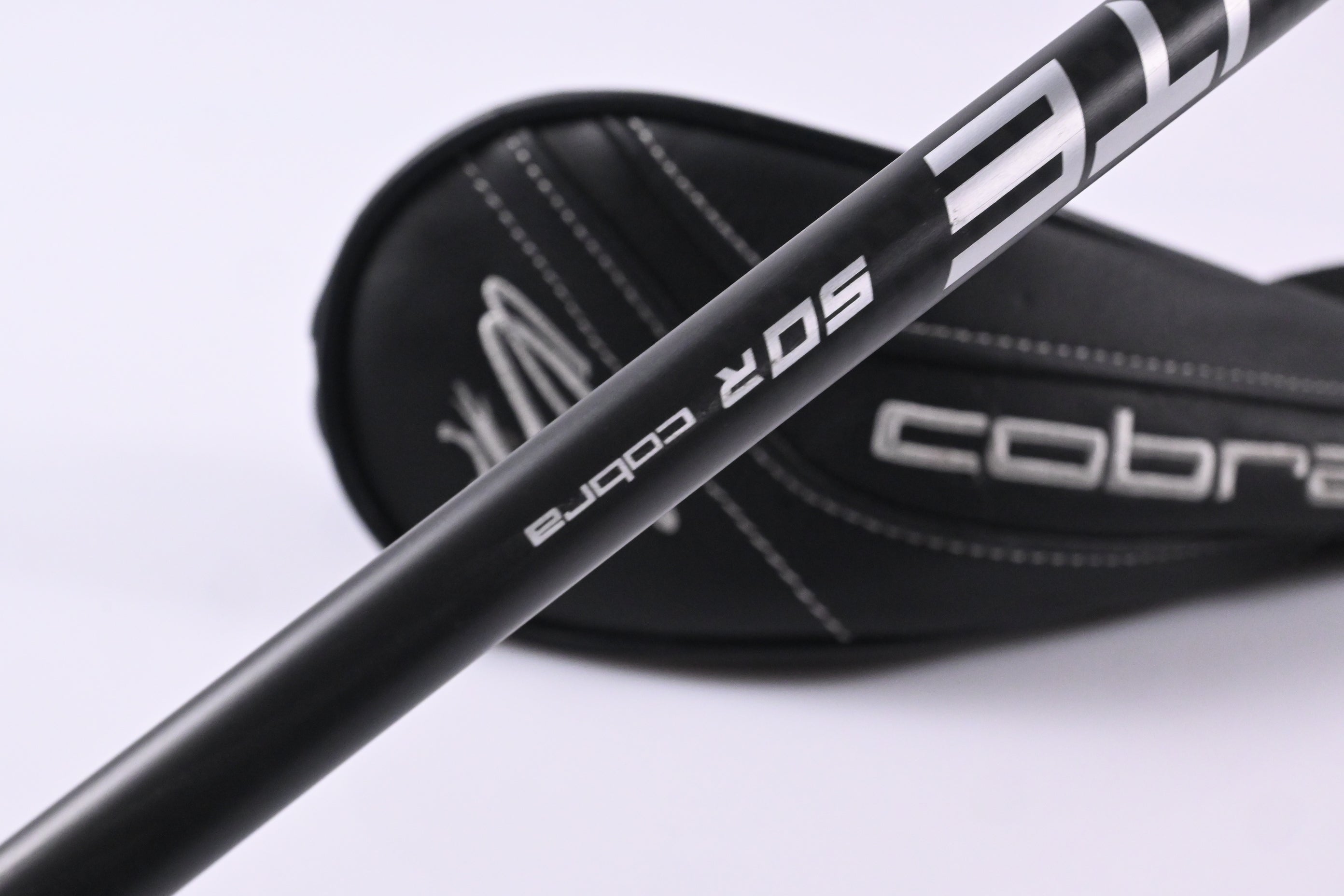 Left Hand Cobra Air-X #3 Hybrid / 19 Degree / Regular Flex Cobra Ultralite 50