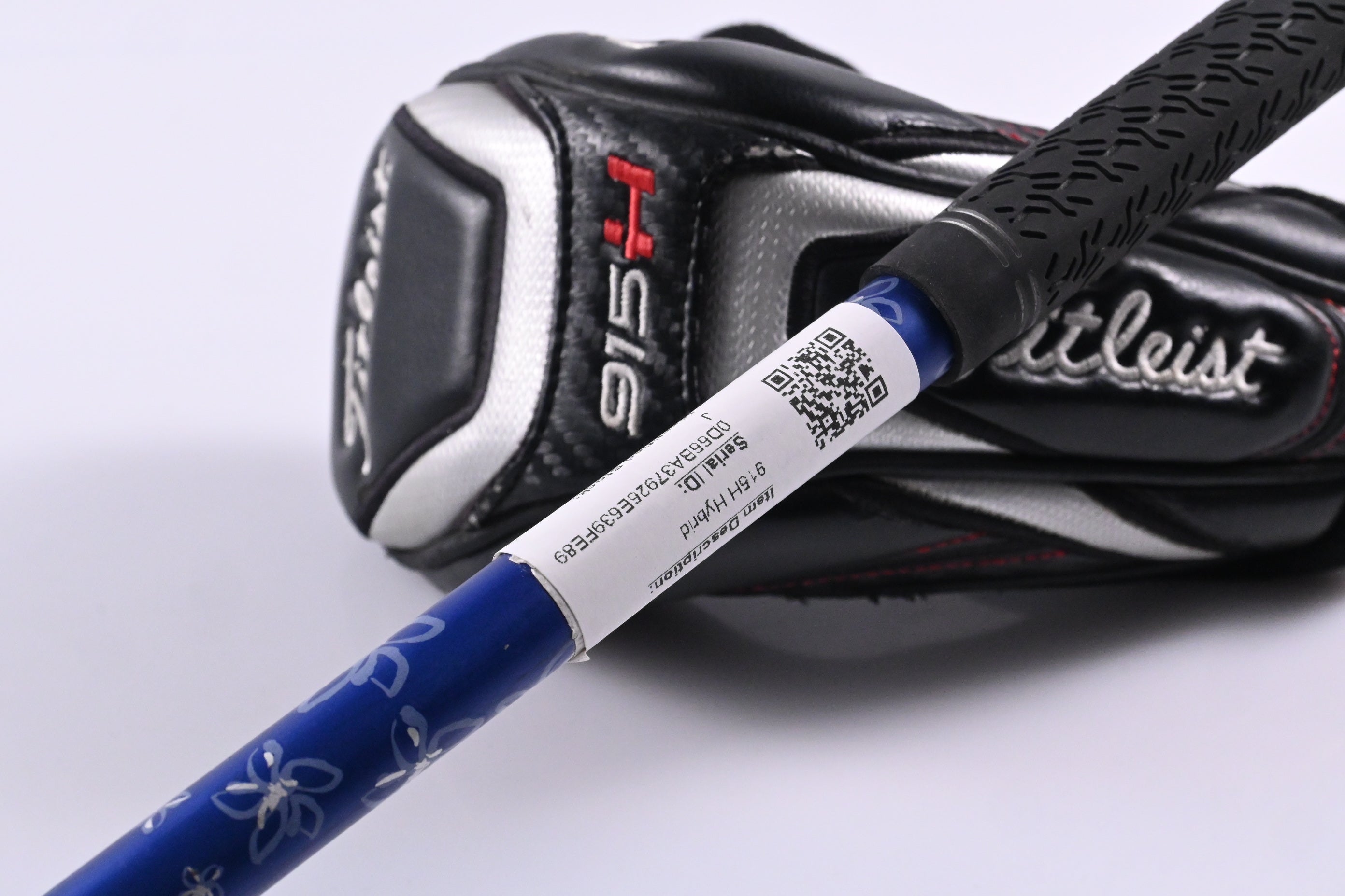 Titleist 915H #2 Hybrid / 18 Degree / Regular Flex Diamana S+ Blue 72 Shaft