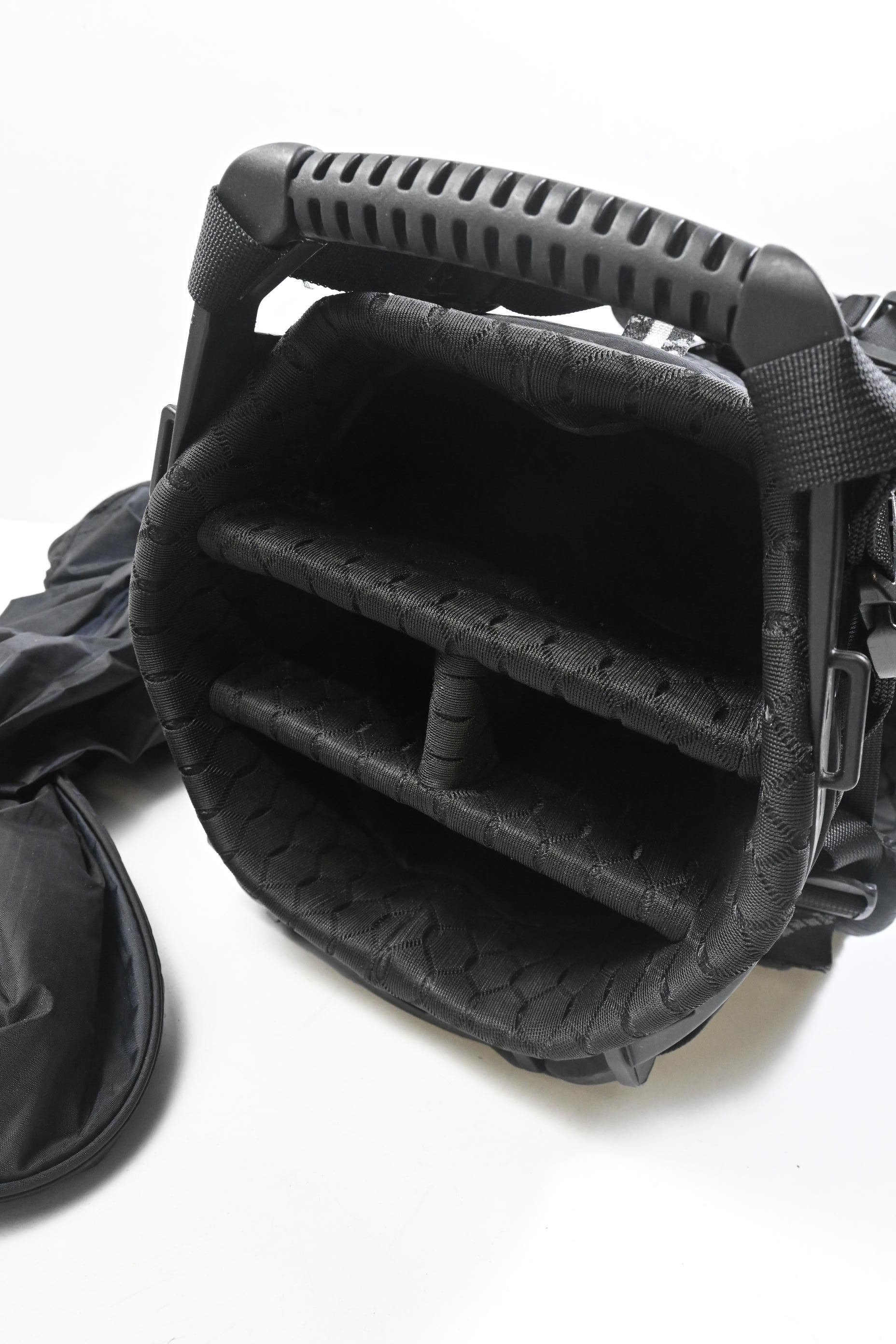 Sun Mountain E-1.5 Stand Bag / 4-Way Divider / Black