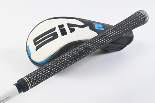 Taylormade SIM2 Max #3 Hybrid / 19 Degree / Stiff Flex Ventus Blue 7 Shaft