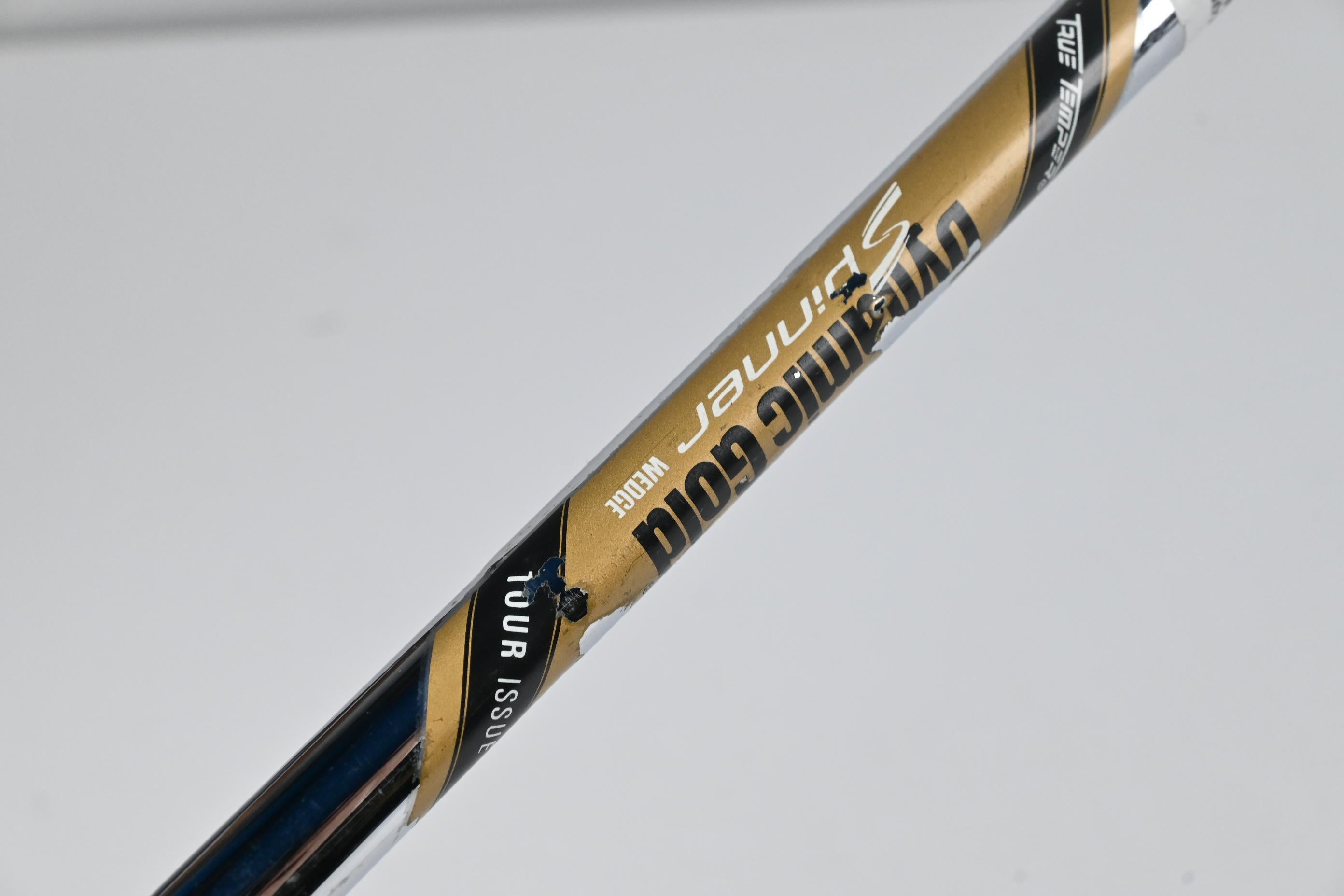 Cleveland RTX ZipCore Lob Wedge / 60 Degree / Wedge Flex Dynamic Gold Spinner