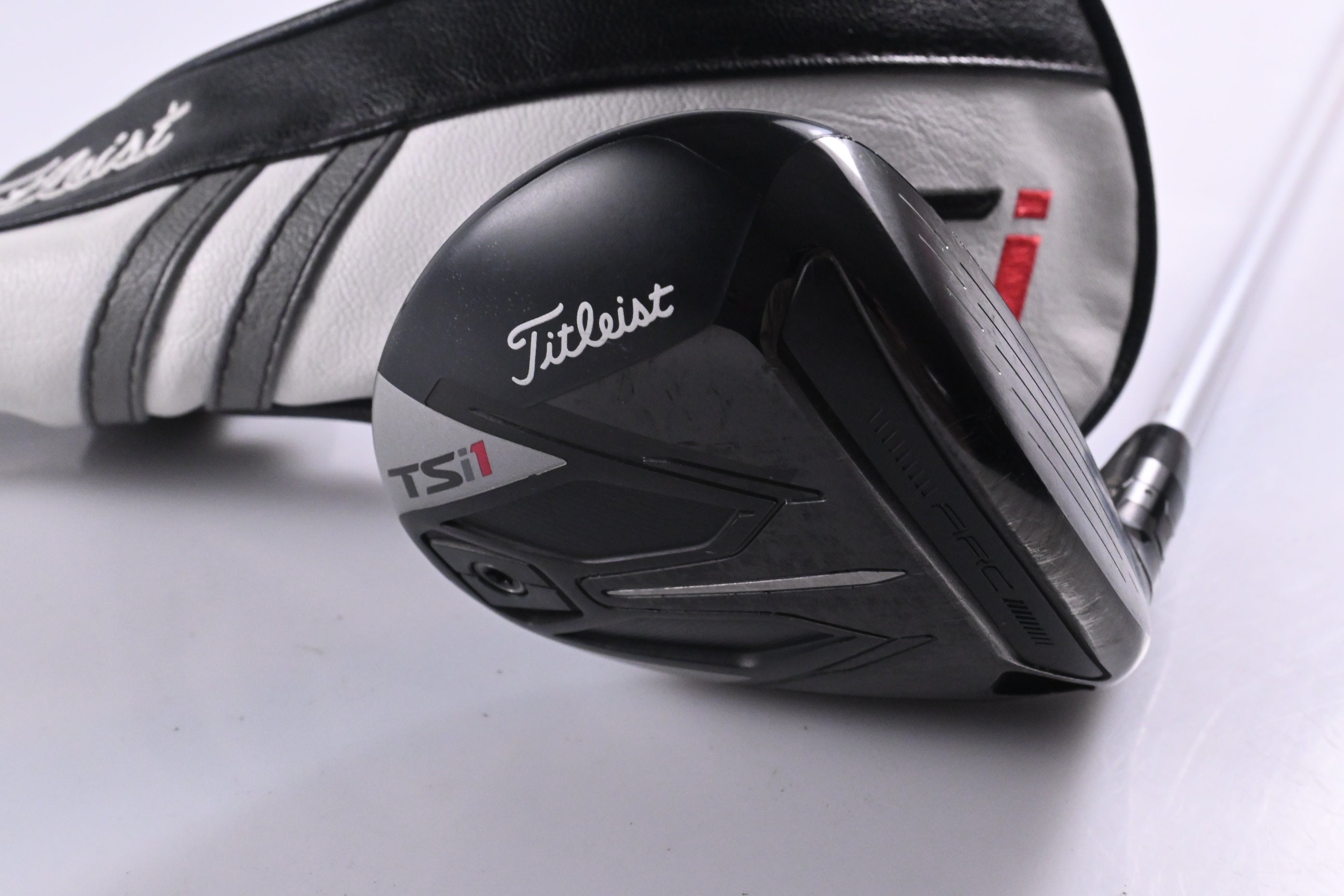 Titleist TSi1 #5 Wood / 18 Degree / Regular Flex Aldila Ascent White 40 Shaft