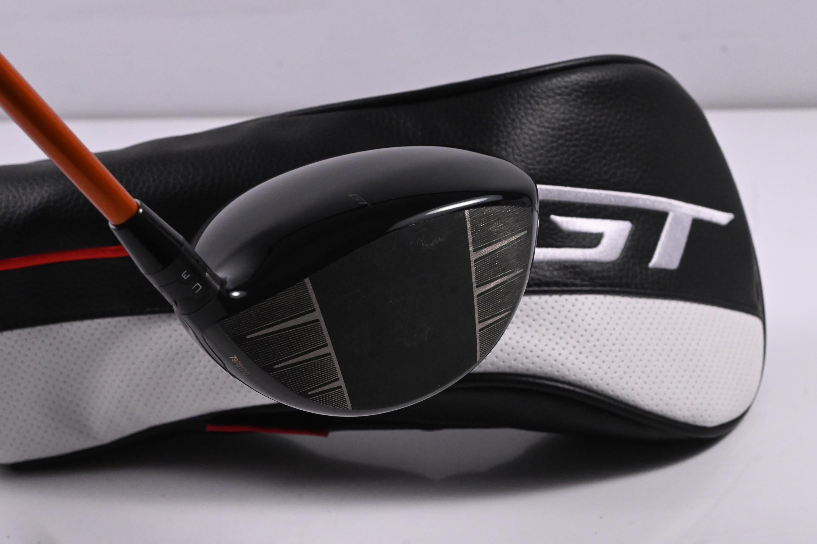 Left Hand Titleist GT2 Driver / 9 Degree / X-Flex Tour AD Graphite Design DI-6