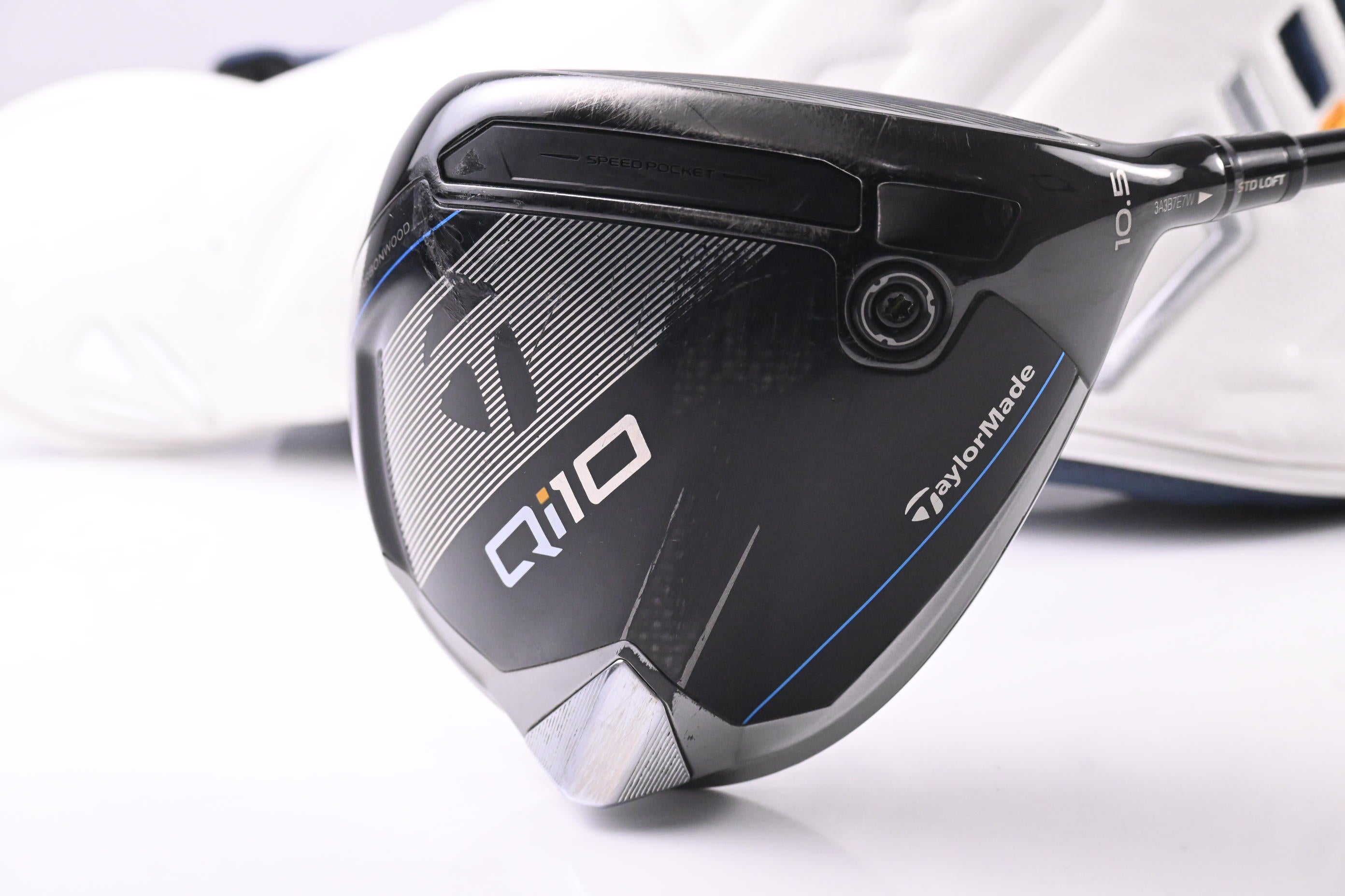 Taylormade Qi10 Driver / 10.5 Degree / Stiff Flex Ventus TR Blue 5 Shaft