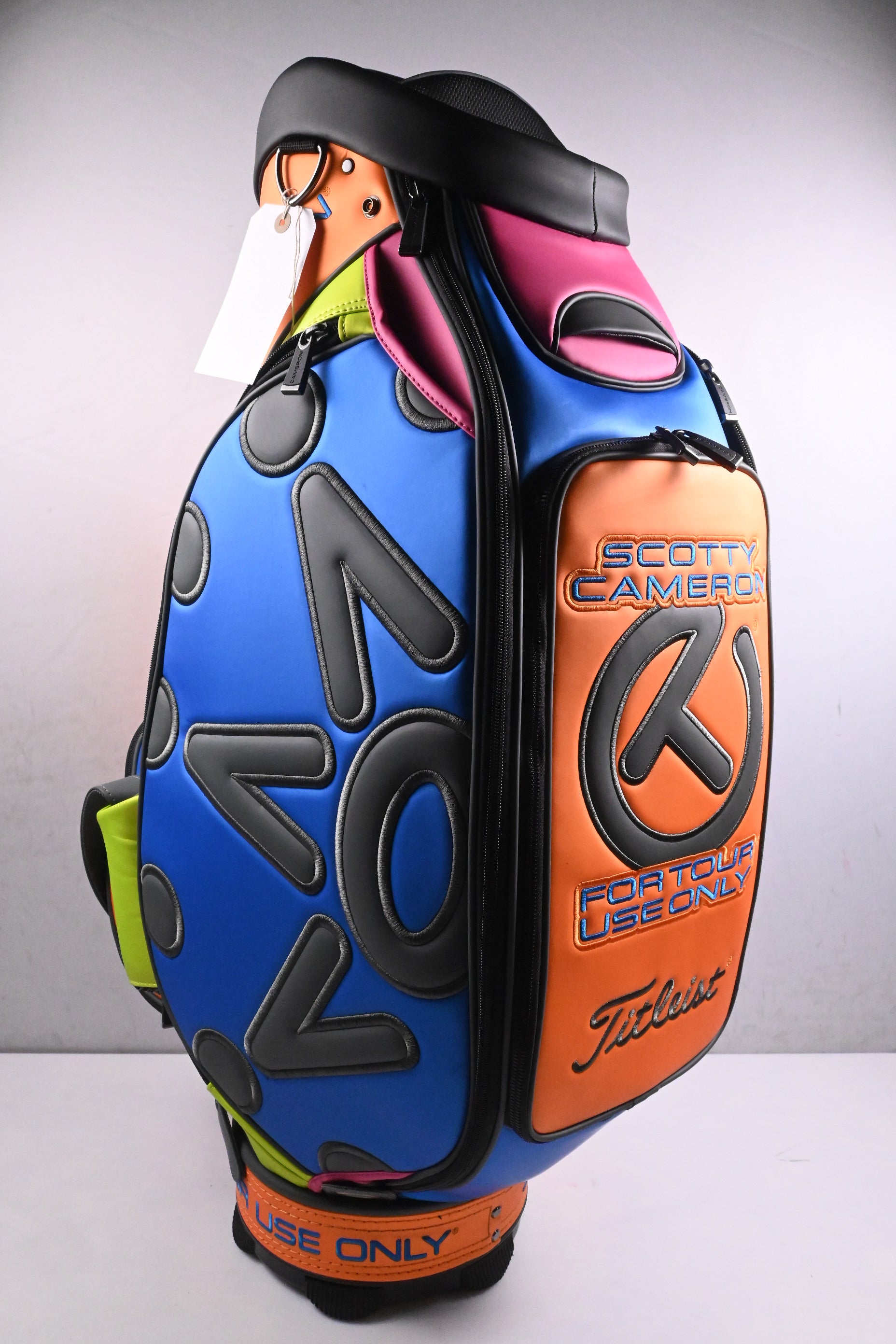 Scotty Cameron Tour Only Circle T 2023 Staff Tour Bag / 6-Way Divider