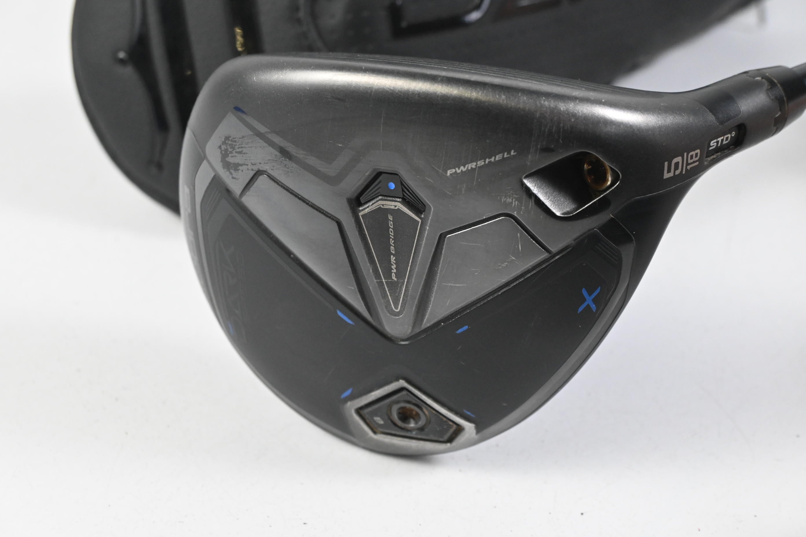 Cobra Darkspeed X Driver / 9 Degree / Regular Flex UST Mamiya Lin.Q M40X 6 Shaft