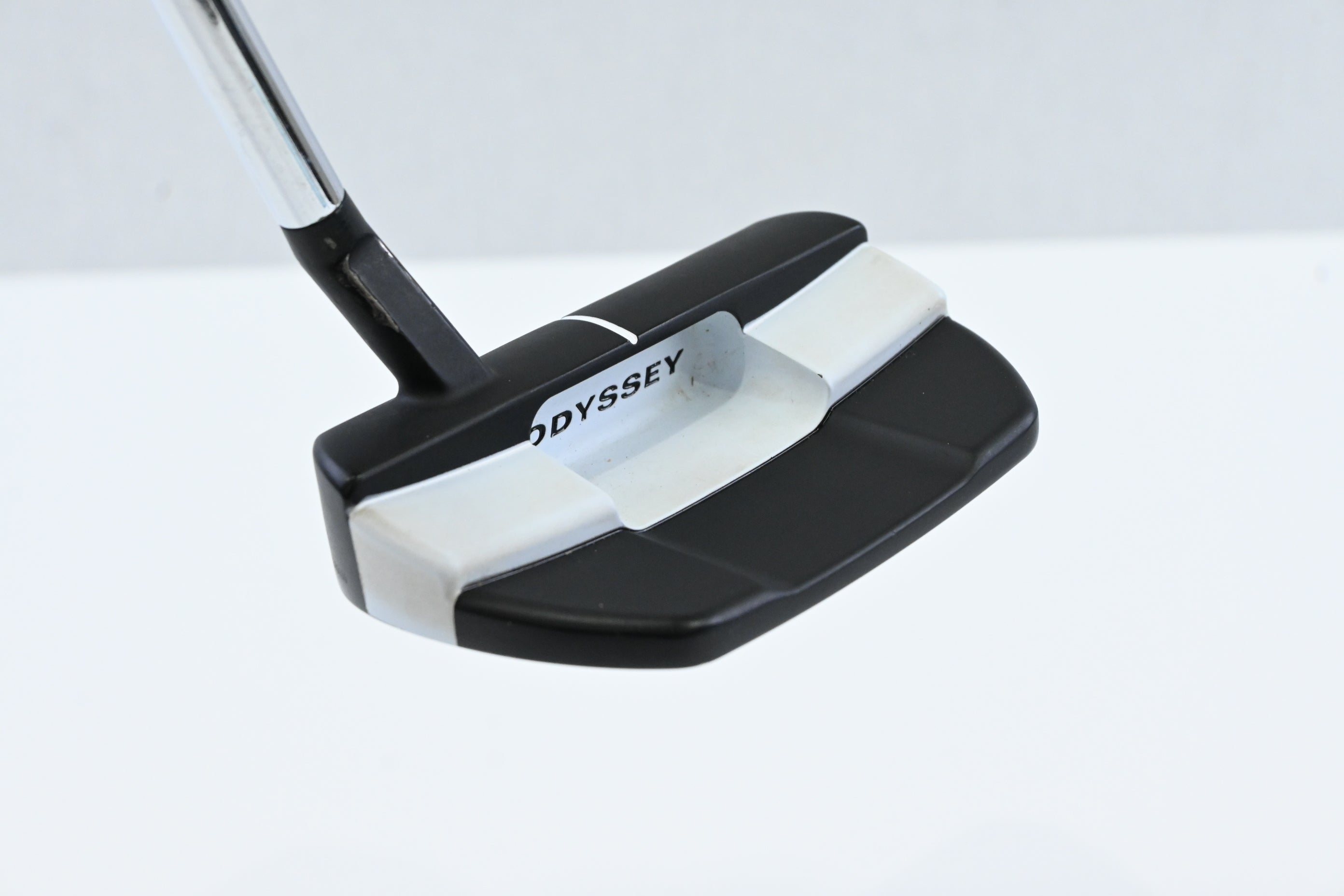 Odyssey White Hot Versa Three T Putter / 34 Inch