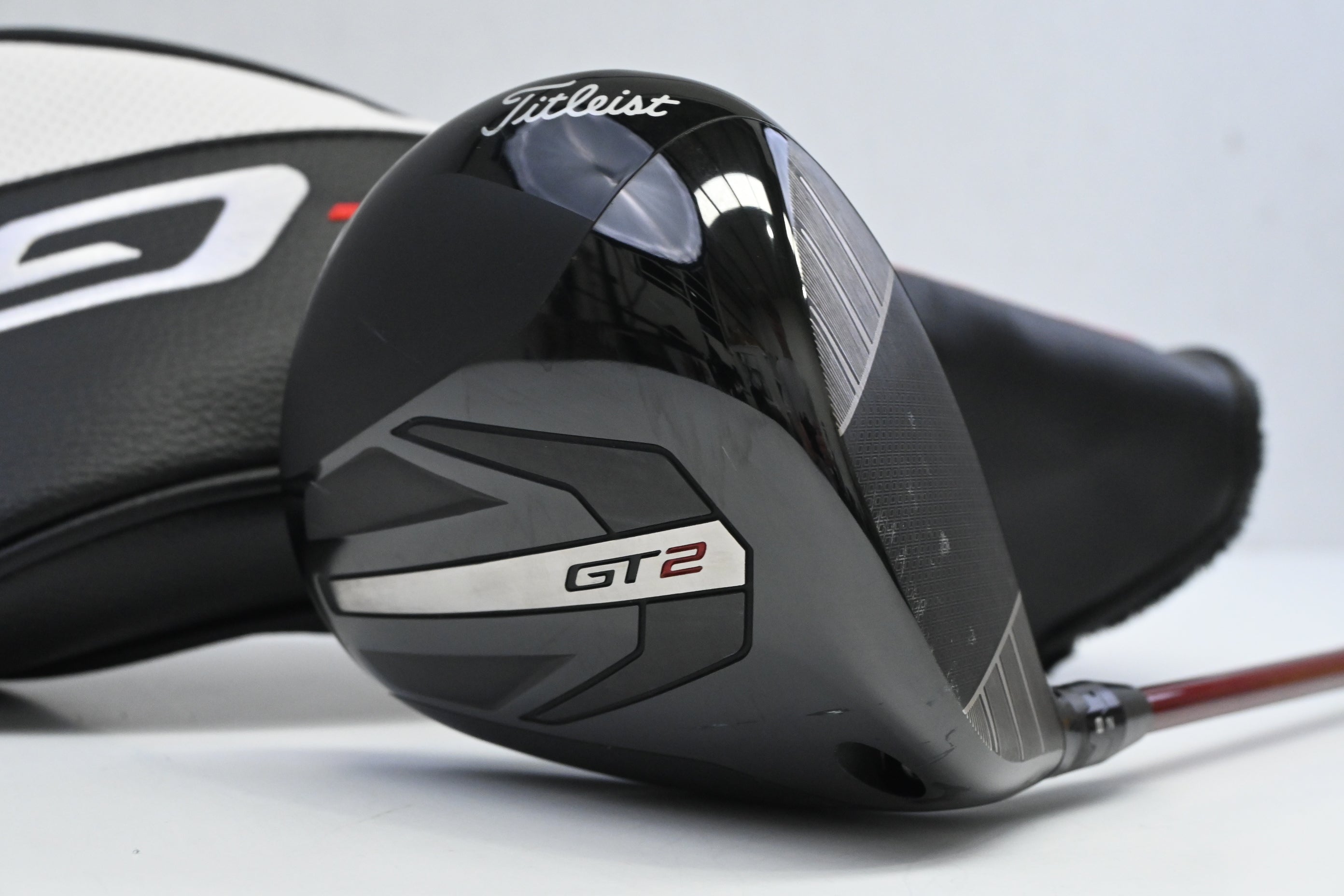 Titleist GT2 Driver / 11 Degree / Regular Flex Project X Denali Red 50 Shaft