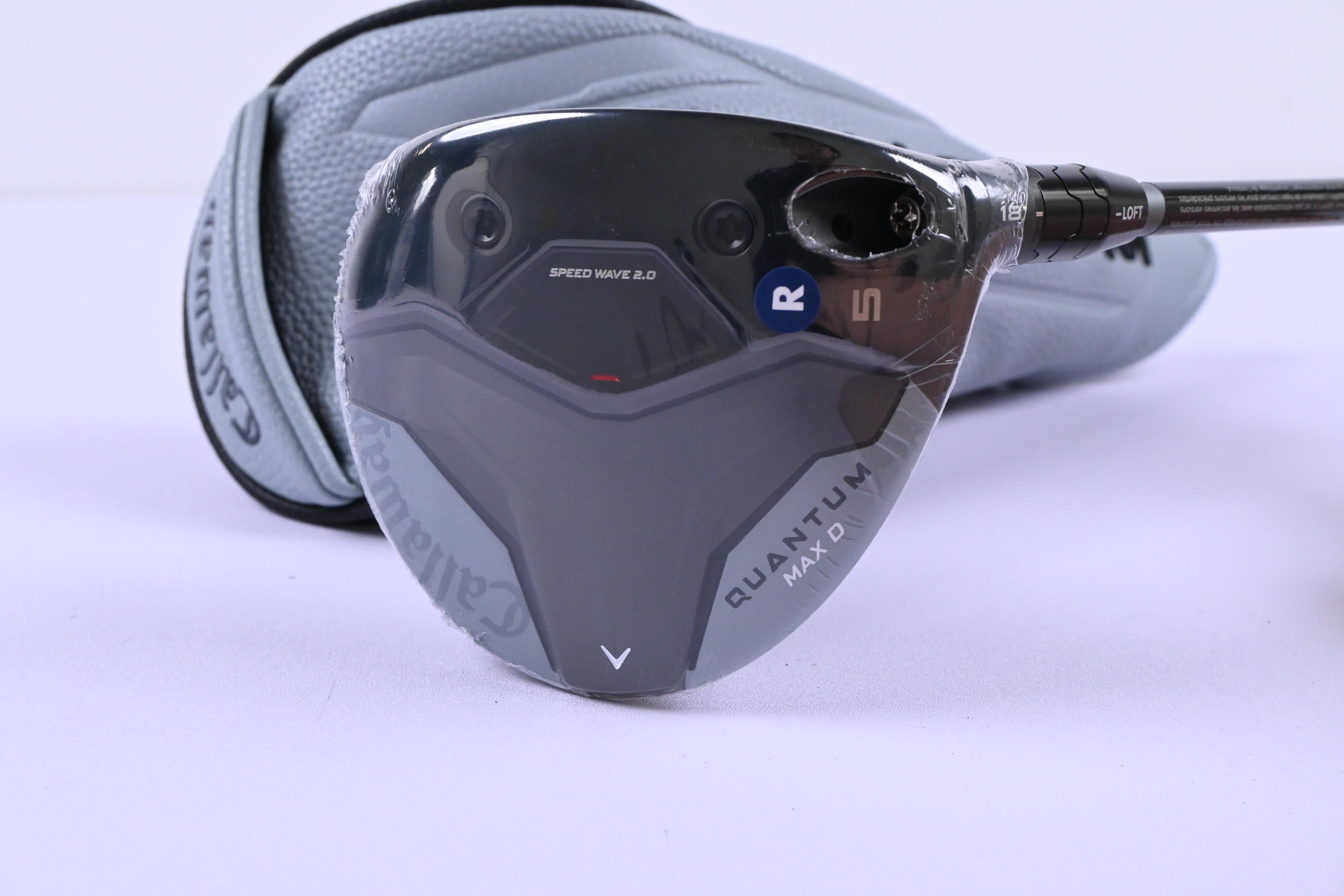 Callaway Quantum Max D #5 Wood / 18 Degree / Regular Flex Denali Frost Silver 60