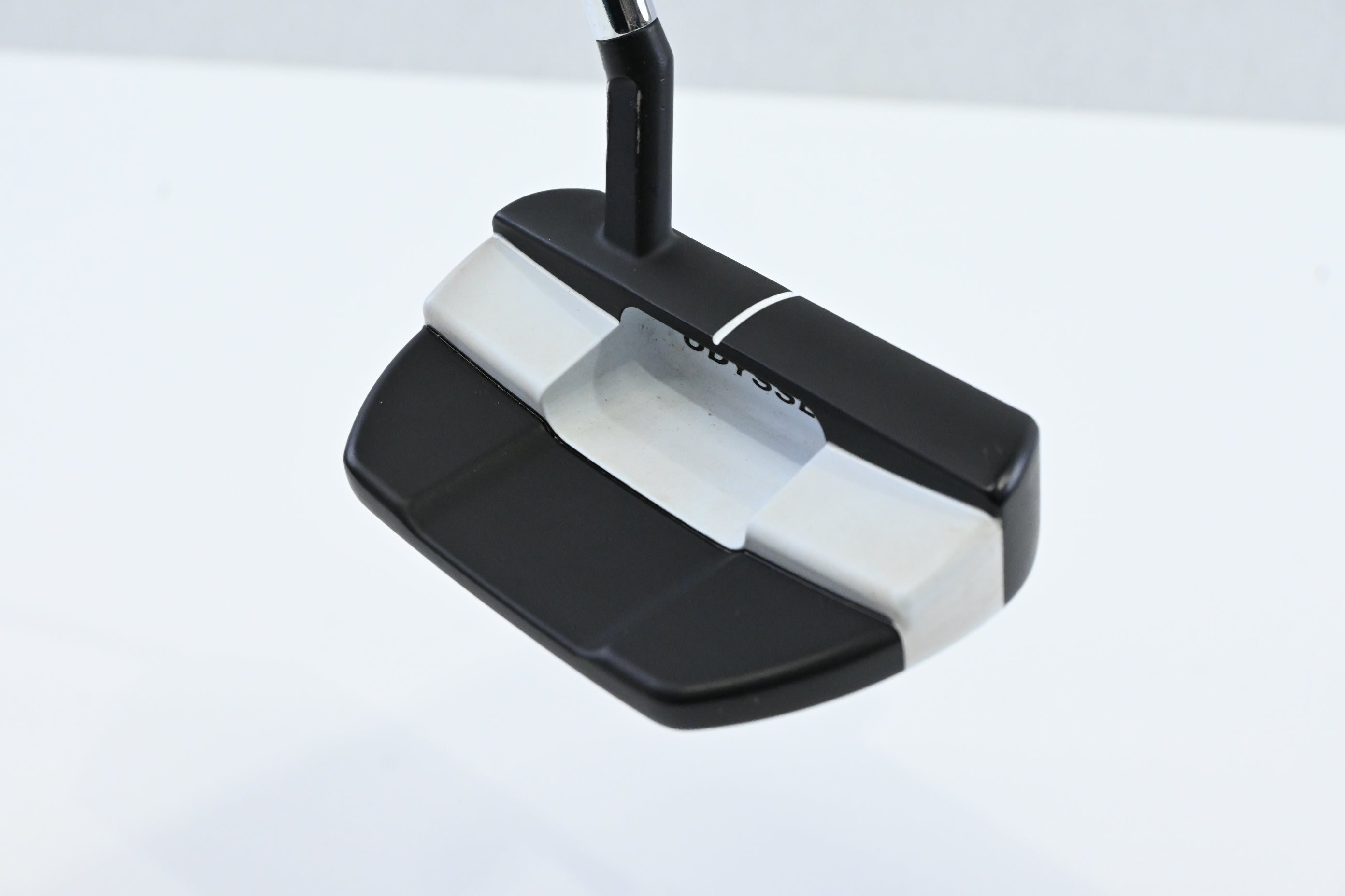Odyssey White Hot Versa Three T Putter / 34 Inch