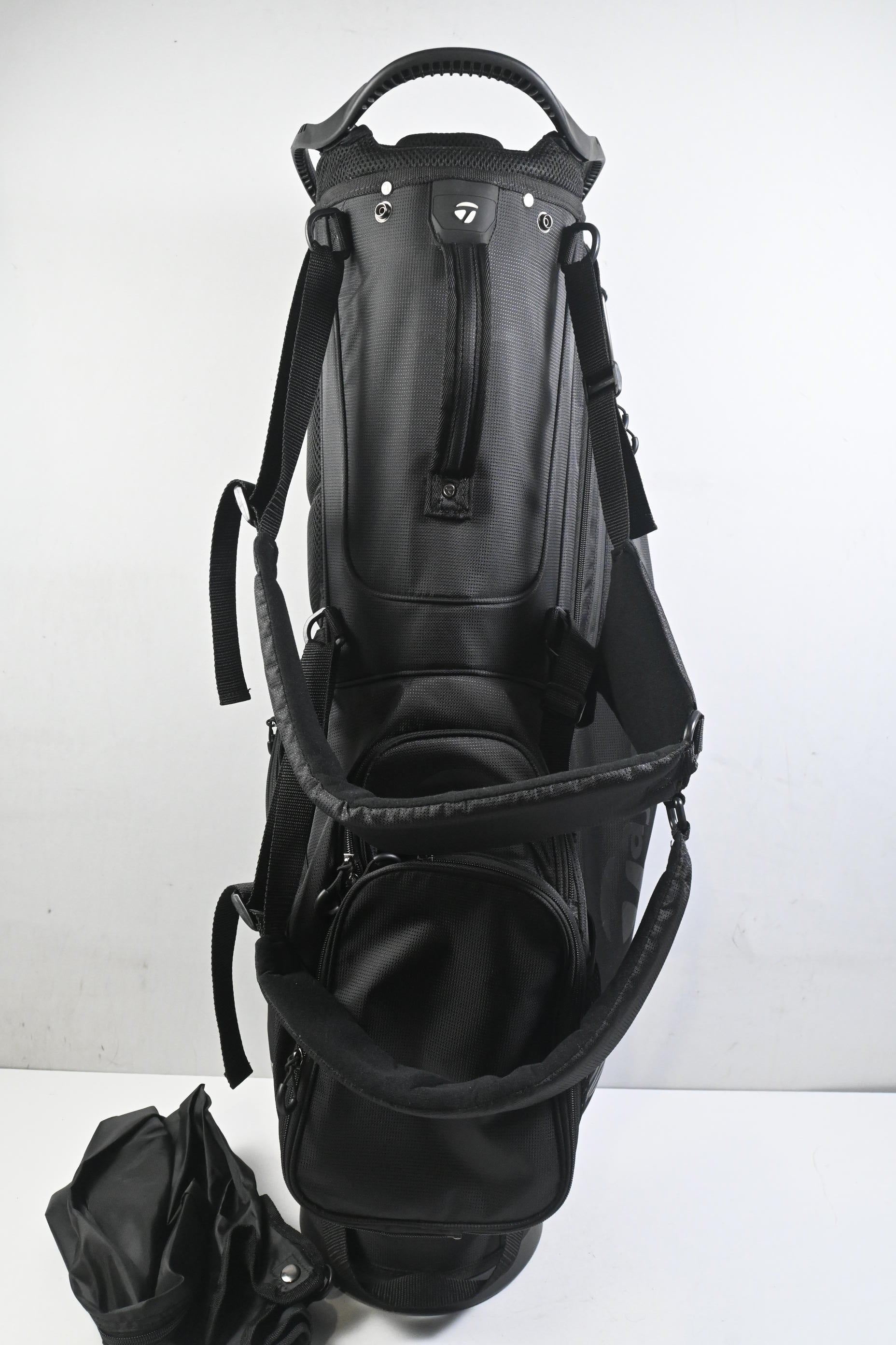 Taylormade Stand Bag / 8-Way Divider / Black