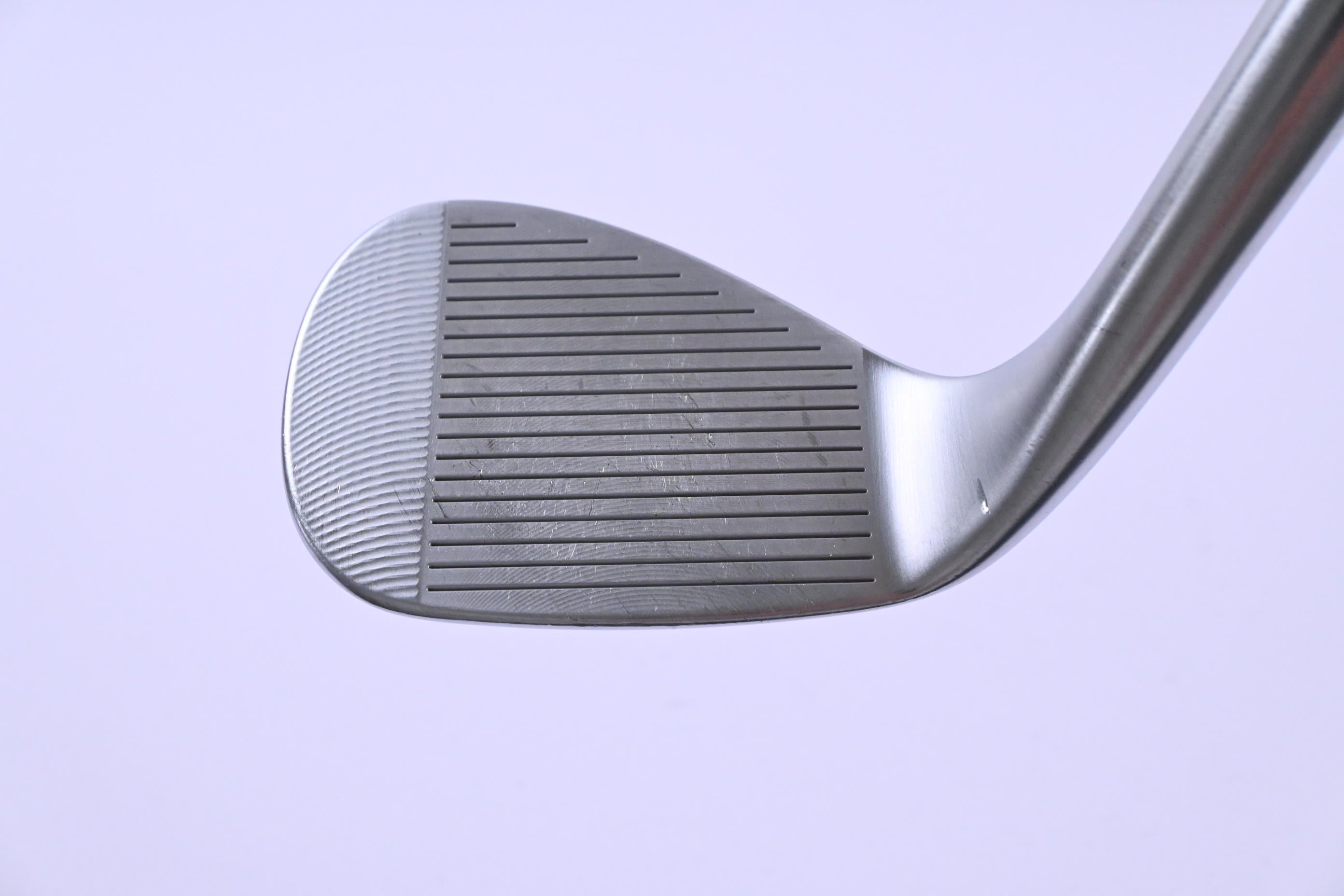 Cleveland RTX 6 Zipcore Sand Wedge / 56 Degree / Regular Flex Recoil 95 Shaft