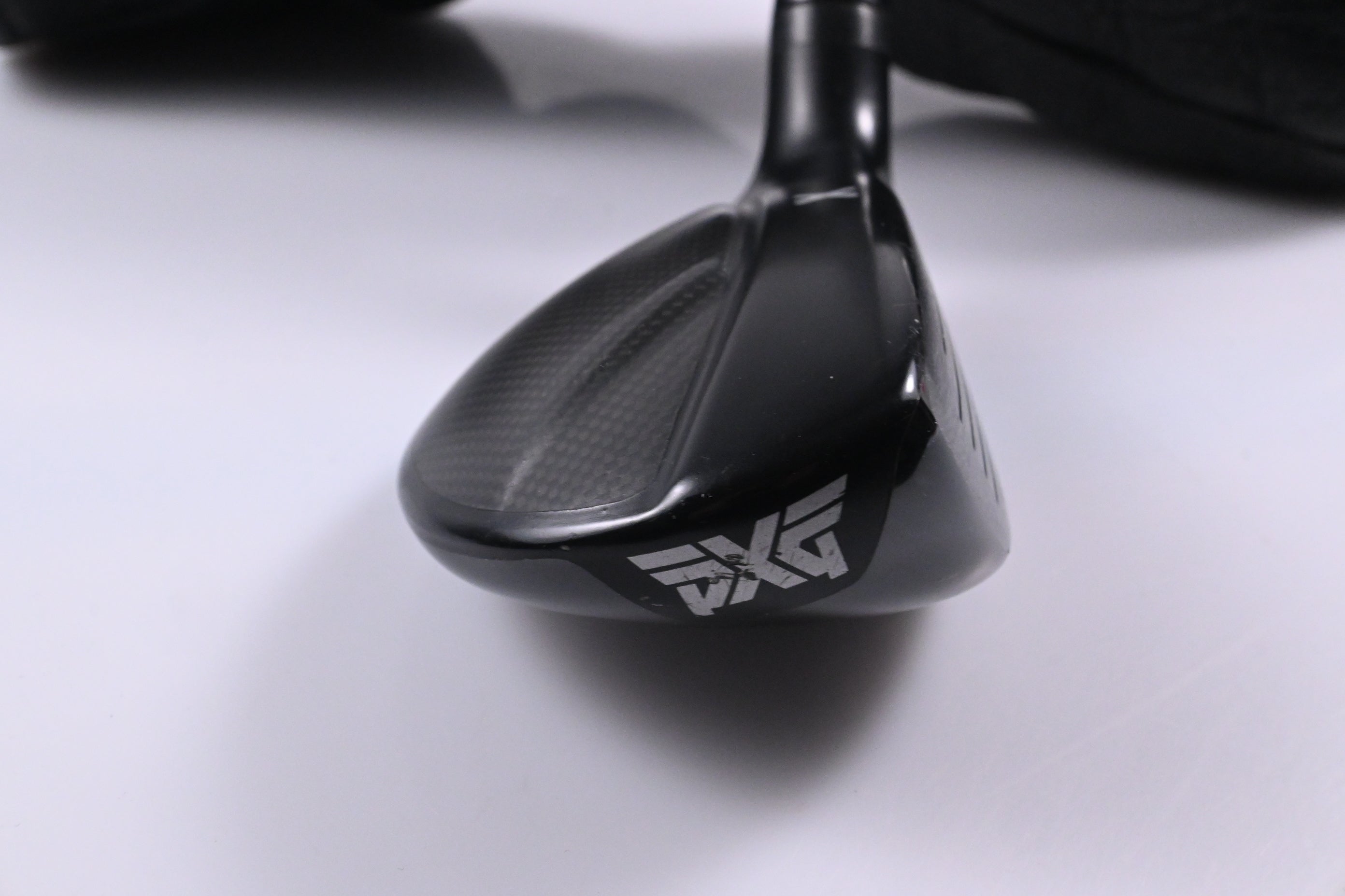 PXG 0317 X Gen2 #4 Hybrid / 22 Degree / Regular+ Flex KBS TGI 70 Shaft