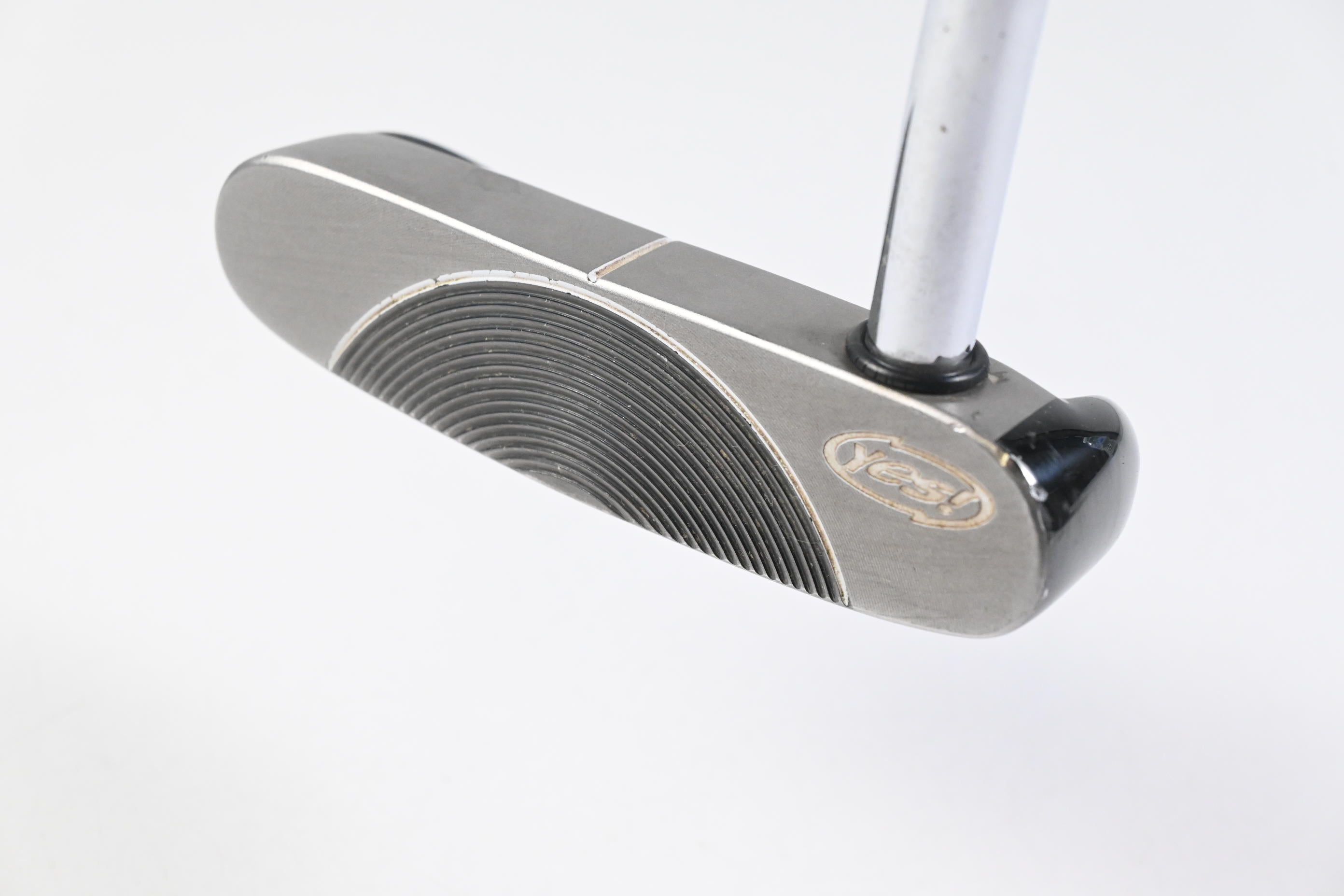 Yes! C-Groove Marilyn Putter / 34 Inch
