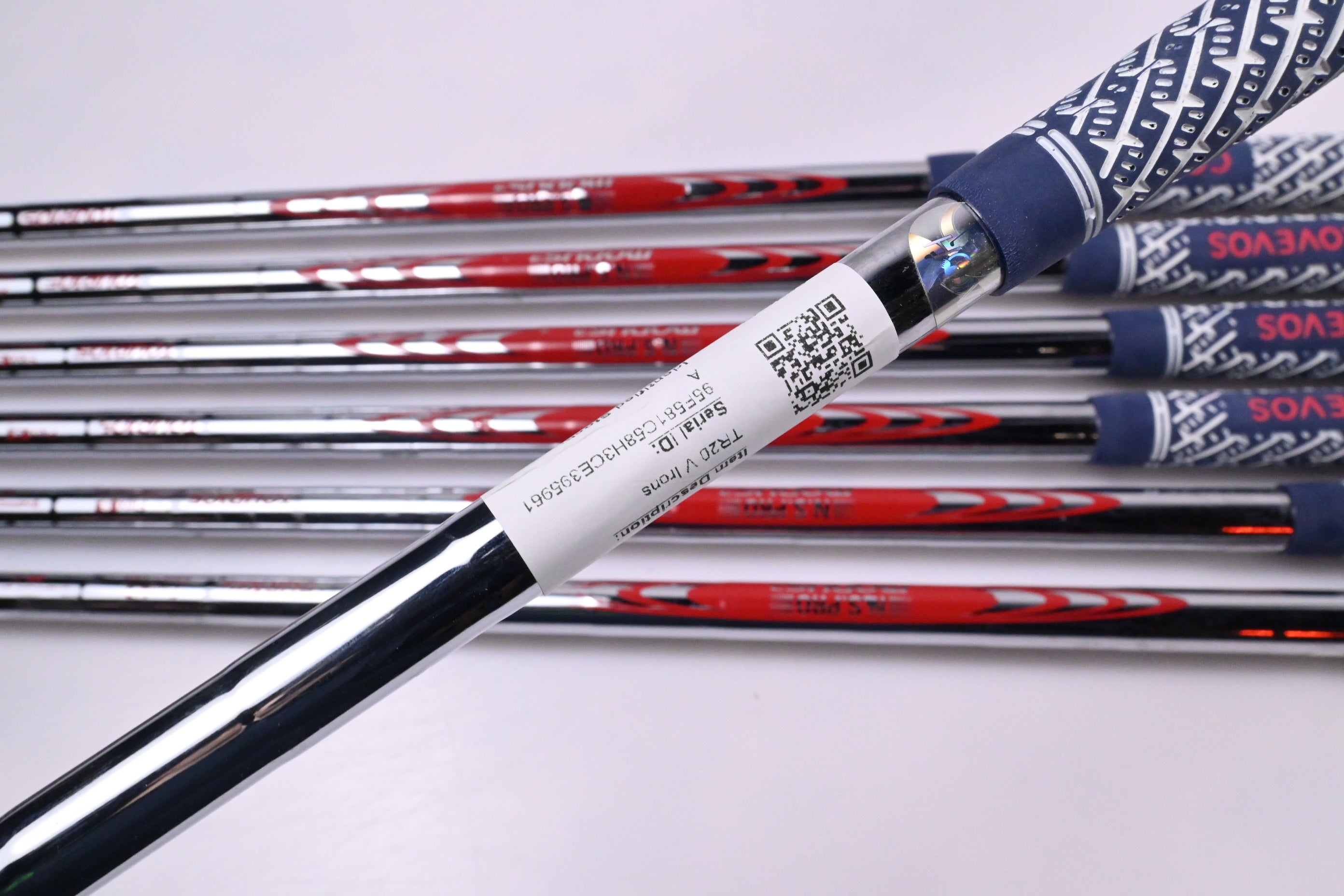 Honma TR20 V Irons / 4-PW / Stiff Flex N.S.Pro Modus3 Tour 105 Shafts
