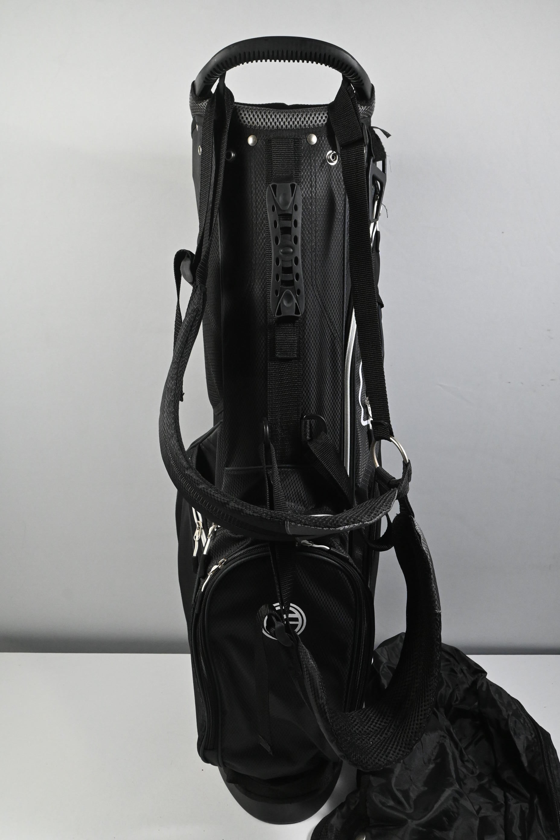 Fazer 3.0 Stand Bag / 6-Way Divider / Black, White