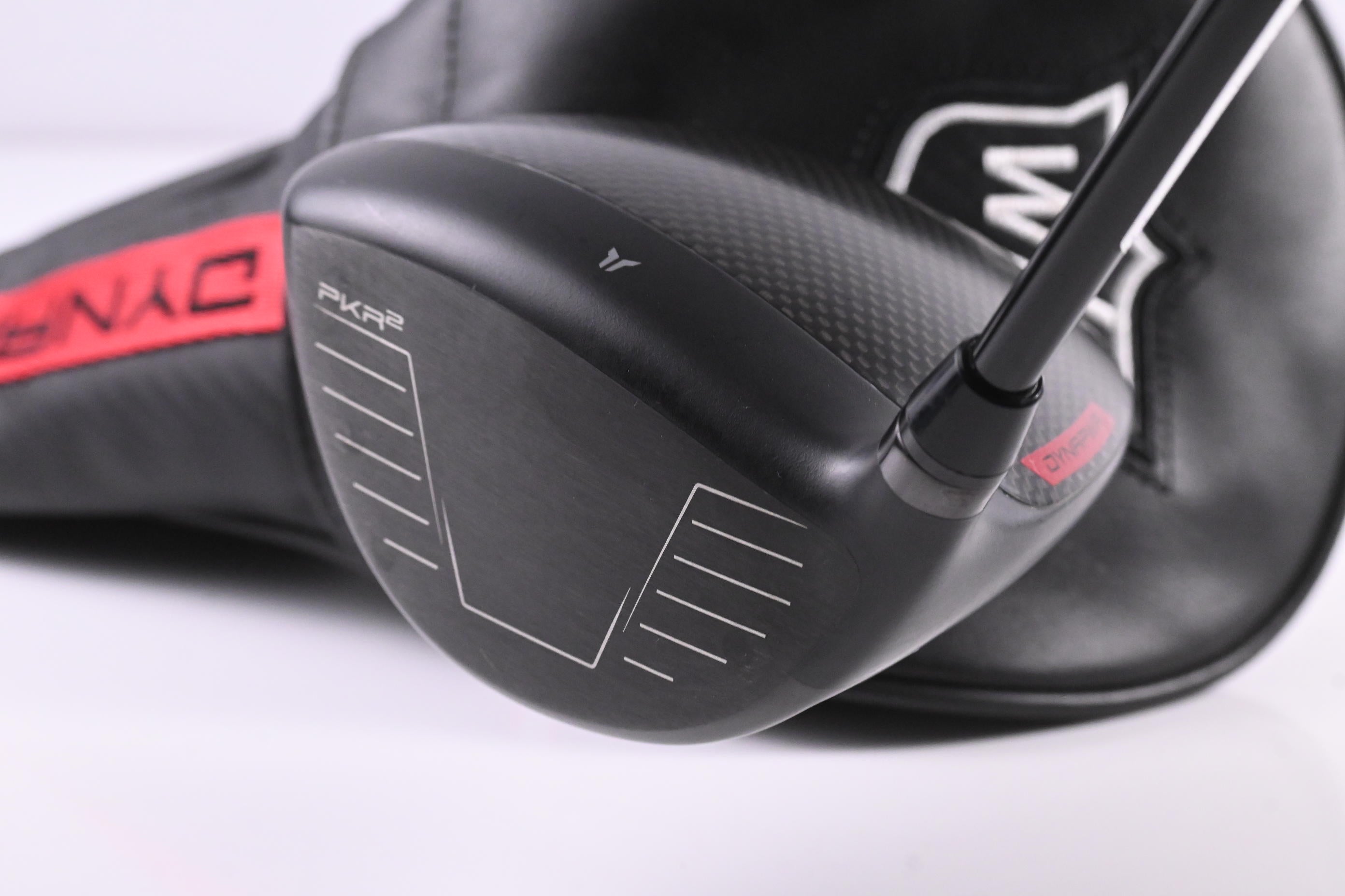 Wilson Staff Dynapower Carbon 2023 Driver / 9 Degree / X-Flex HZRDUS Smoke Black