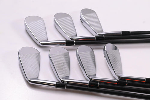 Srixon ZXi5 Irons / 4-PW / Regular Flex KBS TGI 70 Shafts