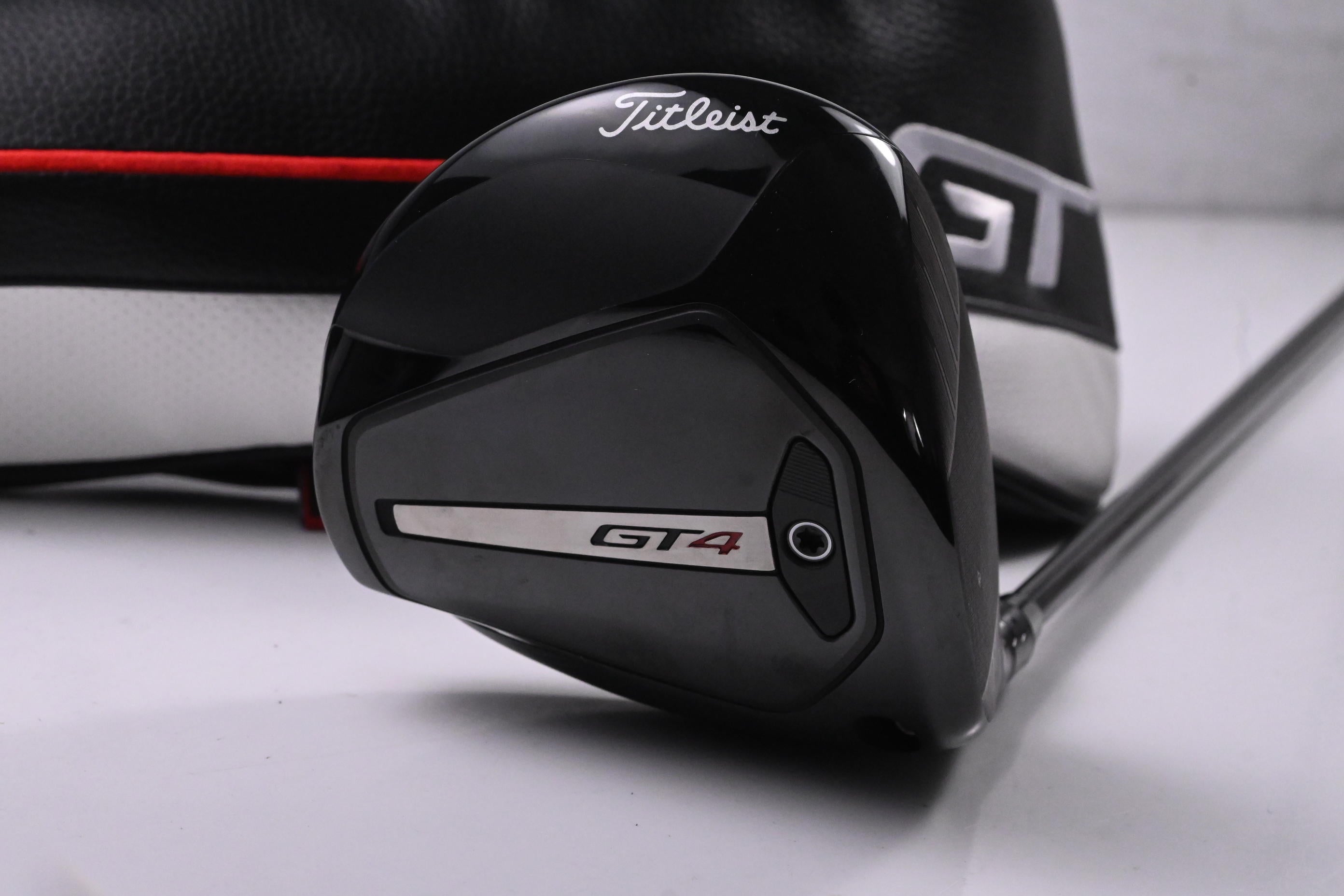 Titleist GT4 Driver / 9 Degree / Stiff Flex Project X HZRDUS Smoke Red RDX 60