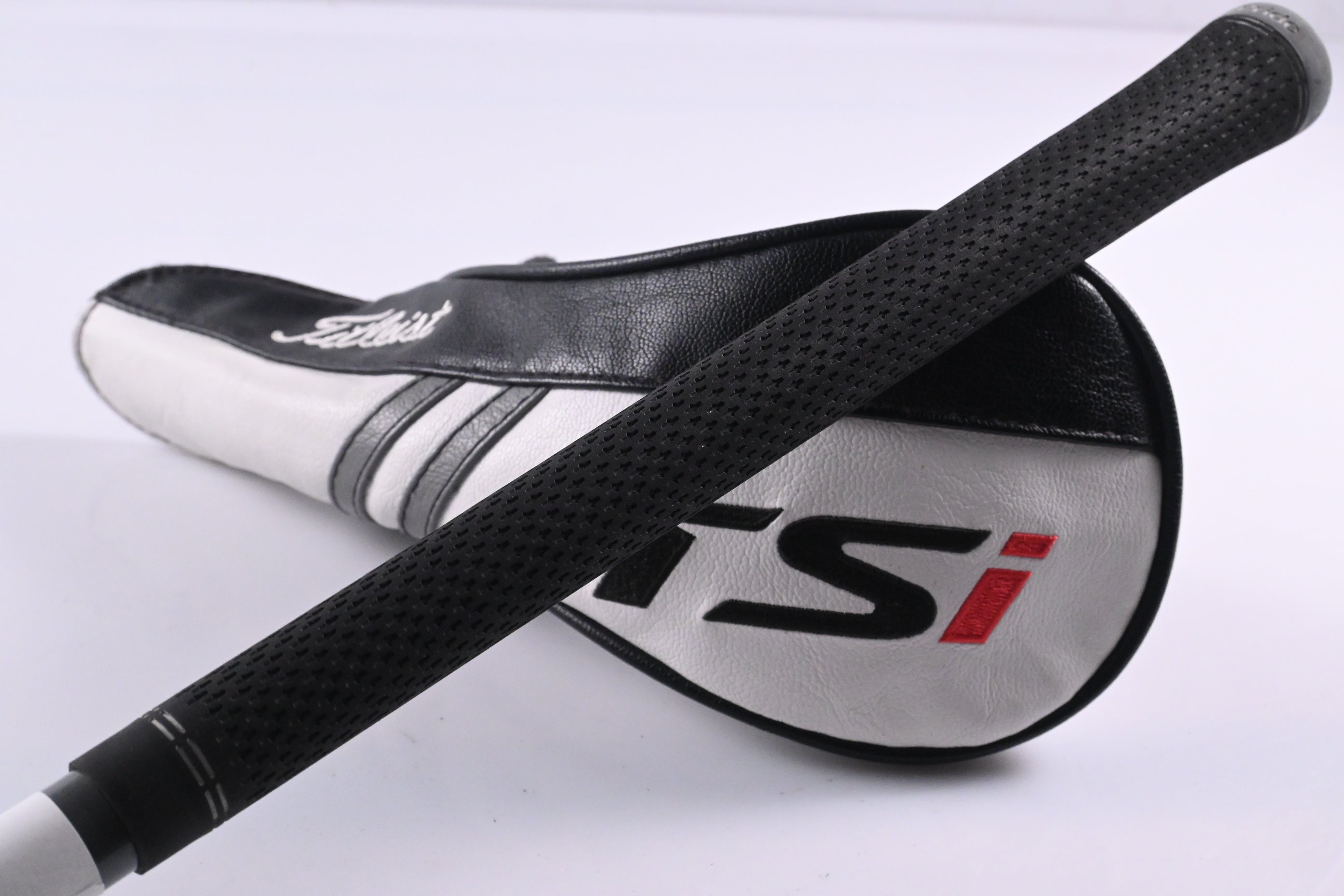 Titleist TSi1 #5 Wood / 18 Degree / Regular Flex Aldila Ascent White 40 Shaft