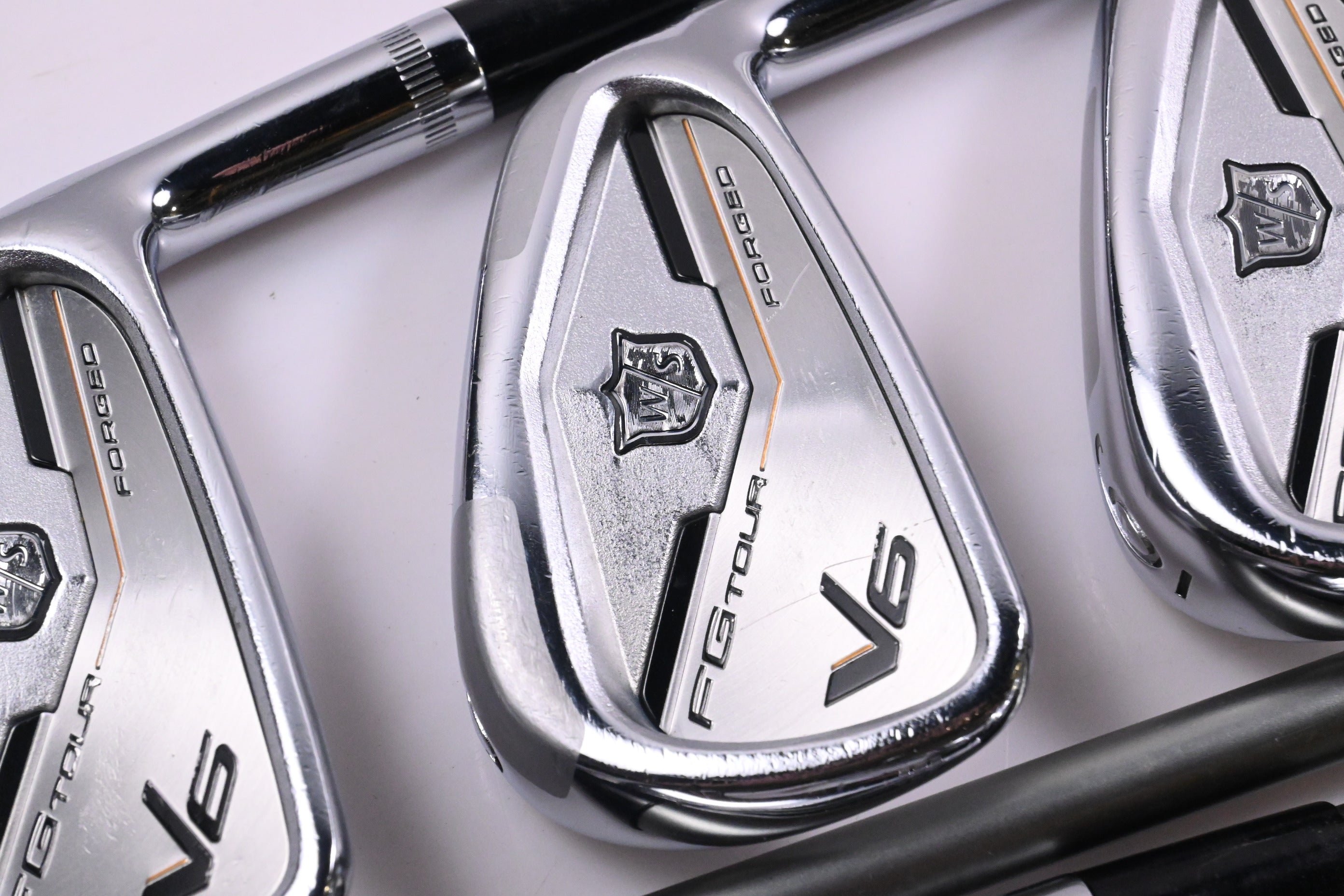 Wilson FG Tour V6 Irons / 4-PW / Stiff Flex UST Recoil 460 Shafts