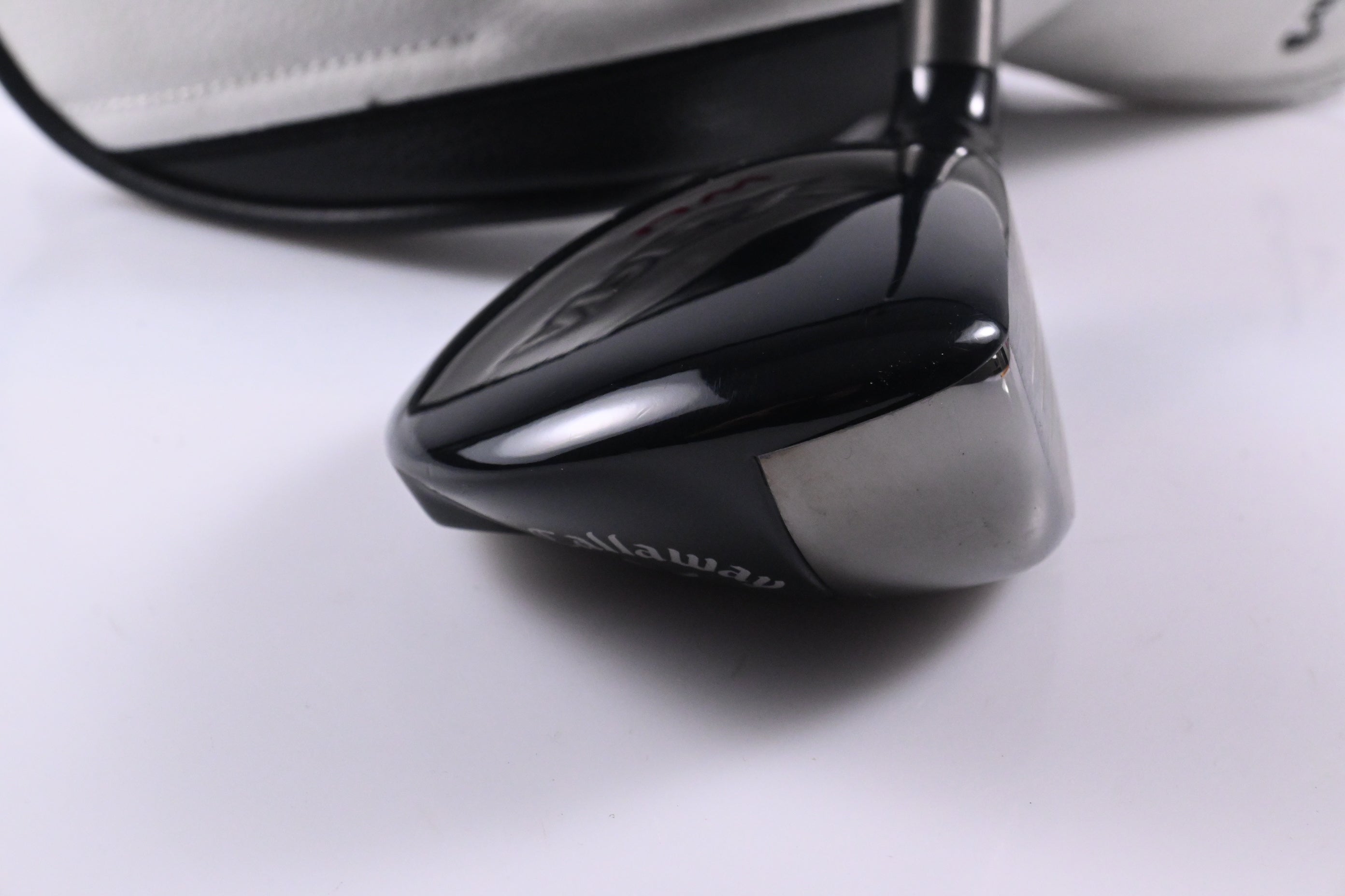 Callaway Apex UW 24 #2 Hybrid / 17 Degree / Stiff Flex MMT 80 Shaft