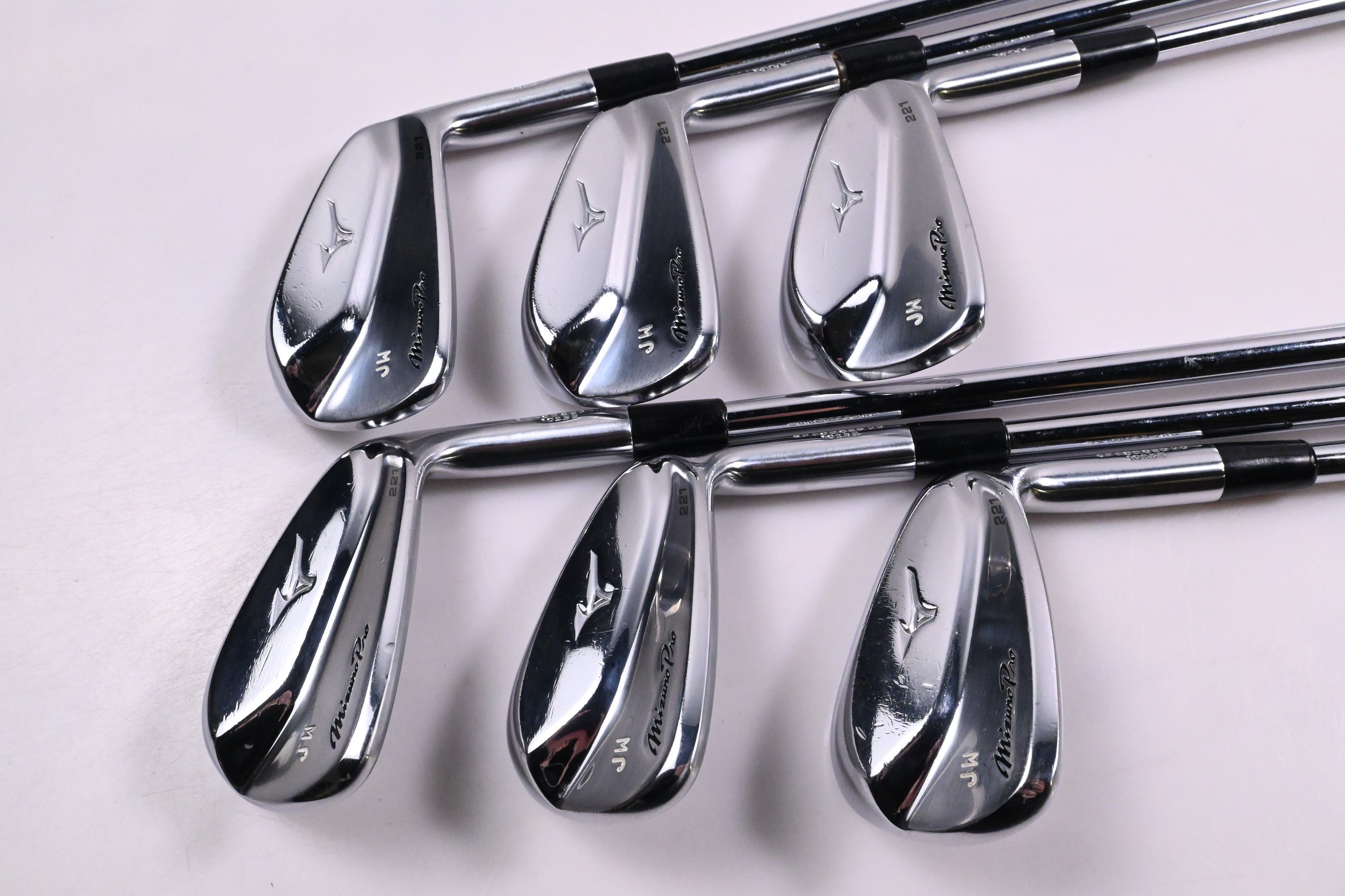 Mizuno Pro 221 Irons / 5-PW / X-Flex Project X Shafts