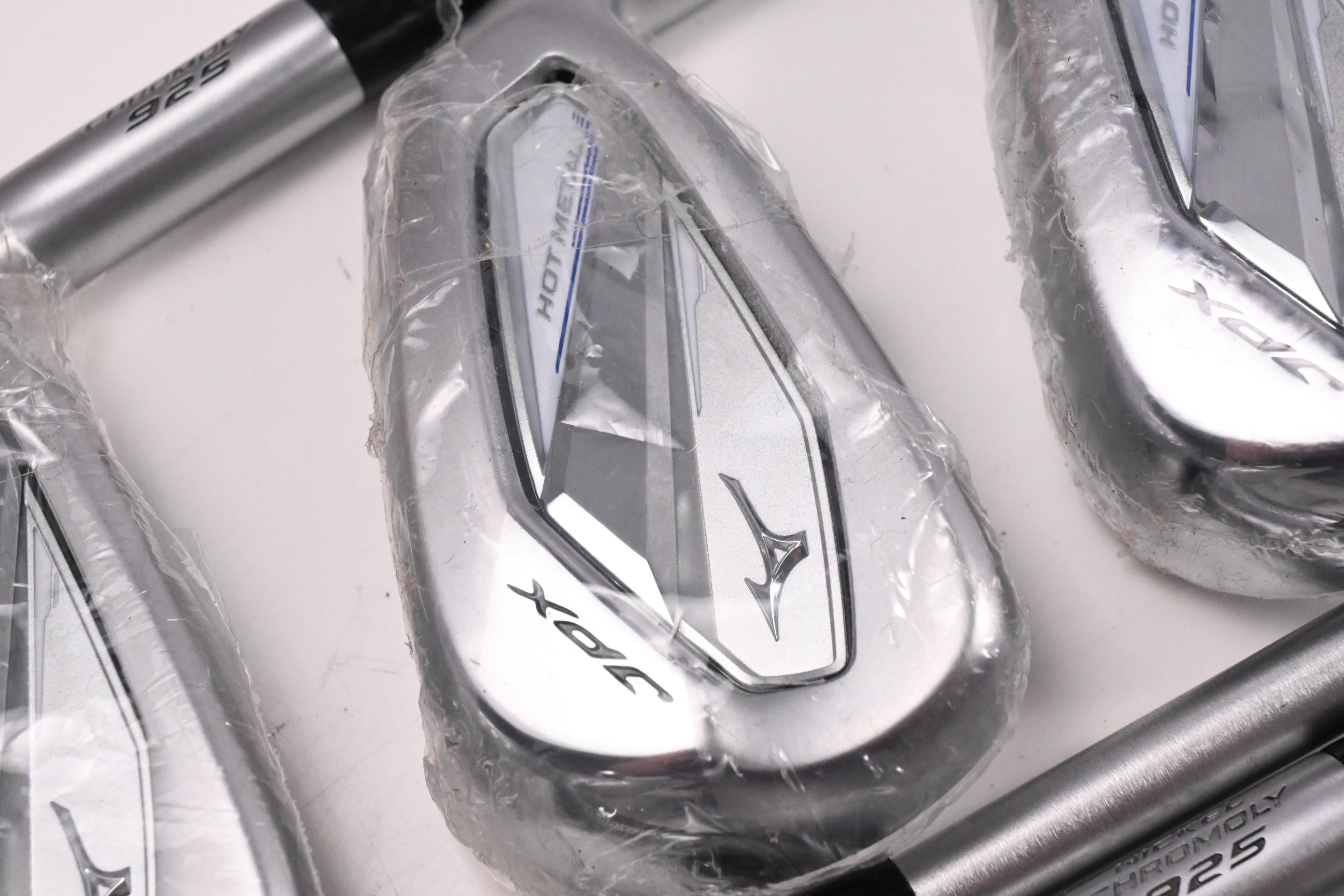 Mizuno JPX 925 Hot Metal Irons / 5-PW+GW / Regular Flex KBS Tour C-Taper Lite