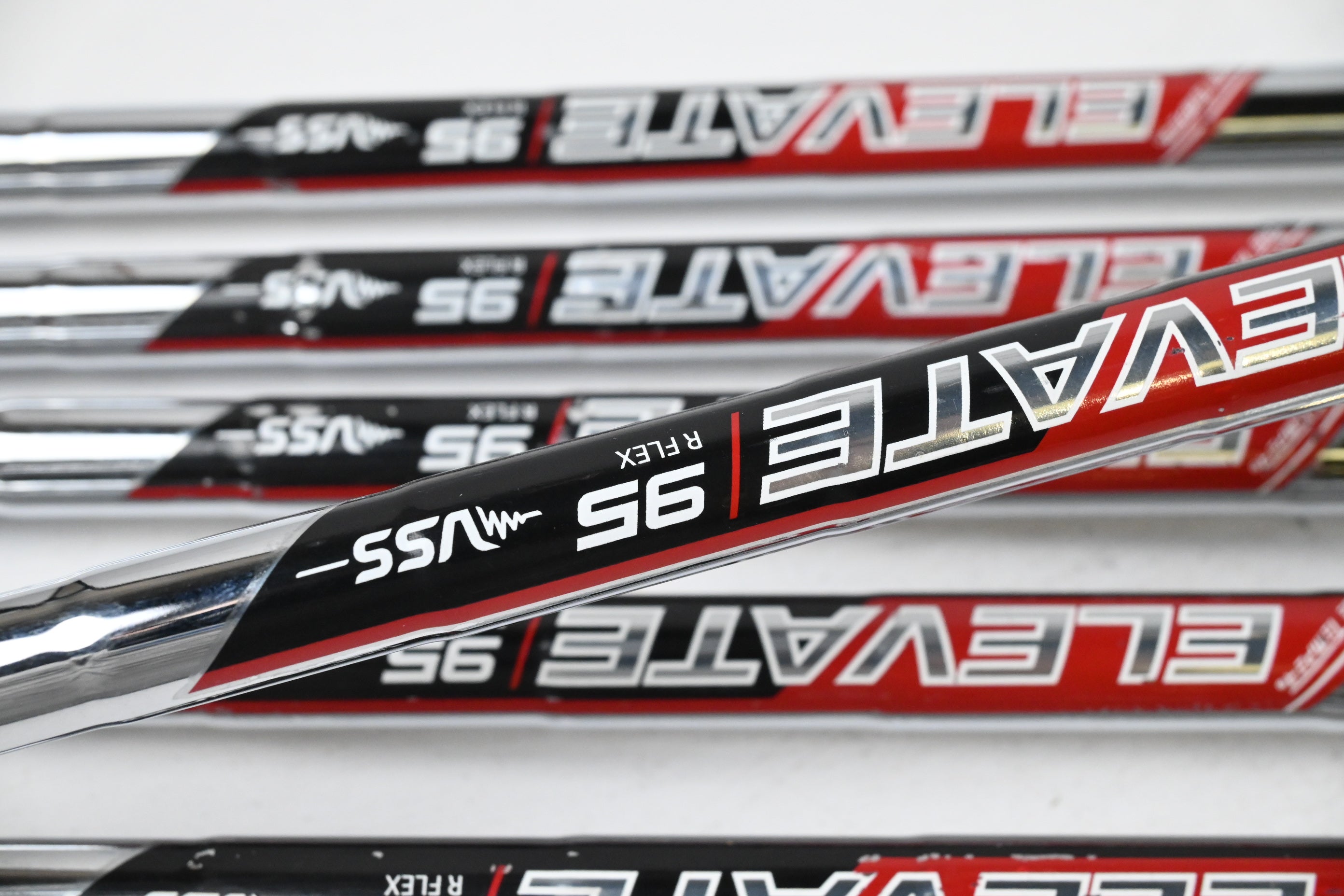 Callaway Mavrik Irons / 5-PW / Regular Flex Elevate 95 Shafts