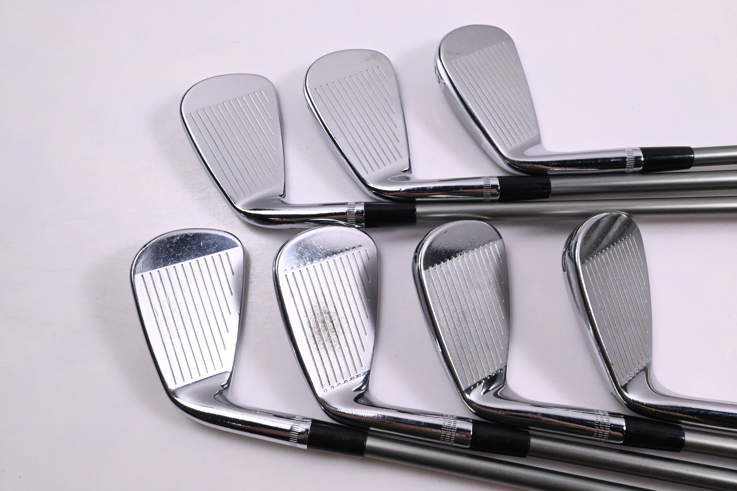 Wilson FG Tour V6 Irons / 4-PW / Stiff Flex UST Recoil 460 Shafts