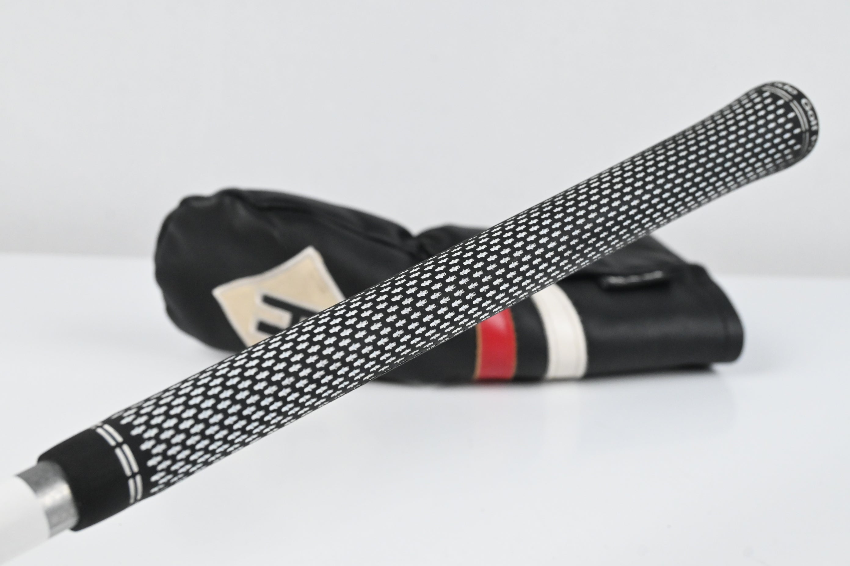 Titleist 816 H1 #3 Hybrid / 19 Degree / Stiff Flex Diamana S+70 Shaft