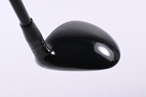Titleist GT2 #5 Wood / 18 Degree / Stiff Flex Hzrdus Smoke RDX Blue 70 Shaft