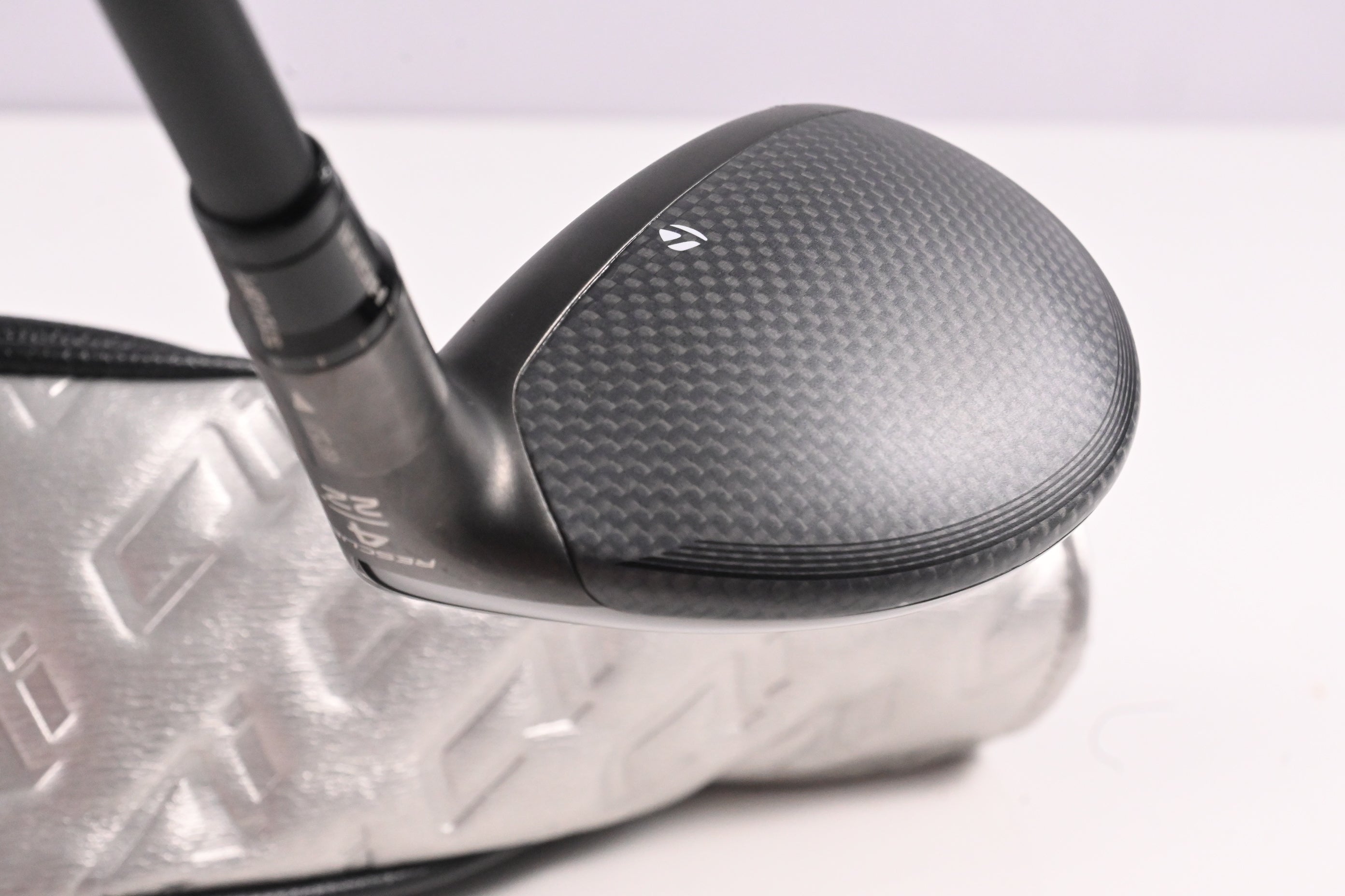 Taylormade Qi35 #4 Hybrid / 22 Degree / Regular Flex Ventus Blue 6 Shaft