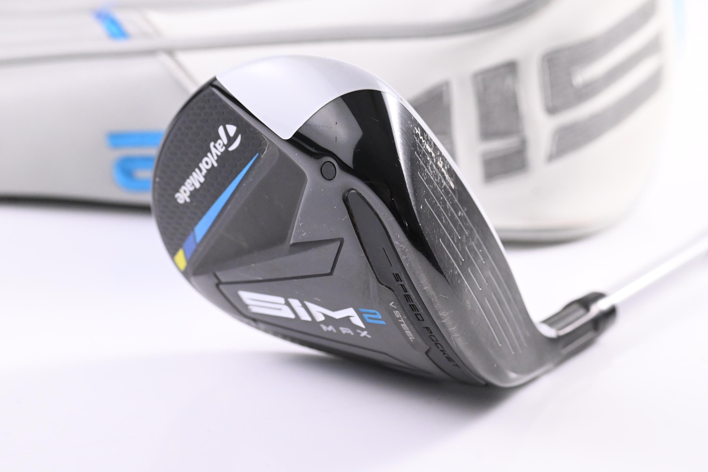 Ladies Taylormade SIM2 Max #5 Wood / 18 Degree / Ladies Flex Aldila NV 45 Shaft