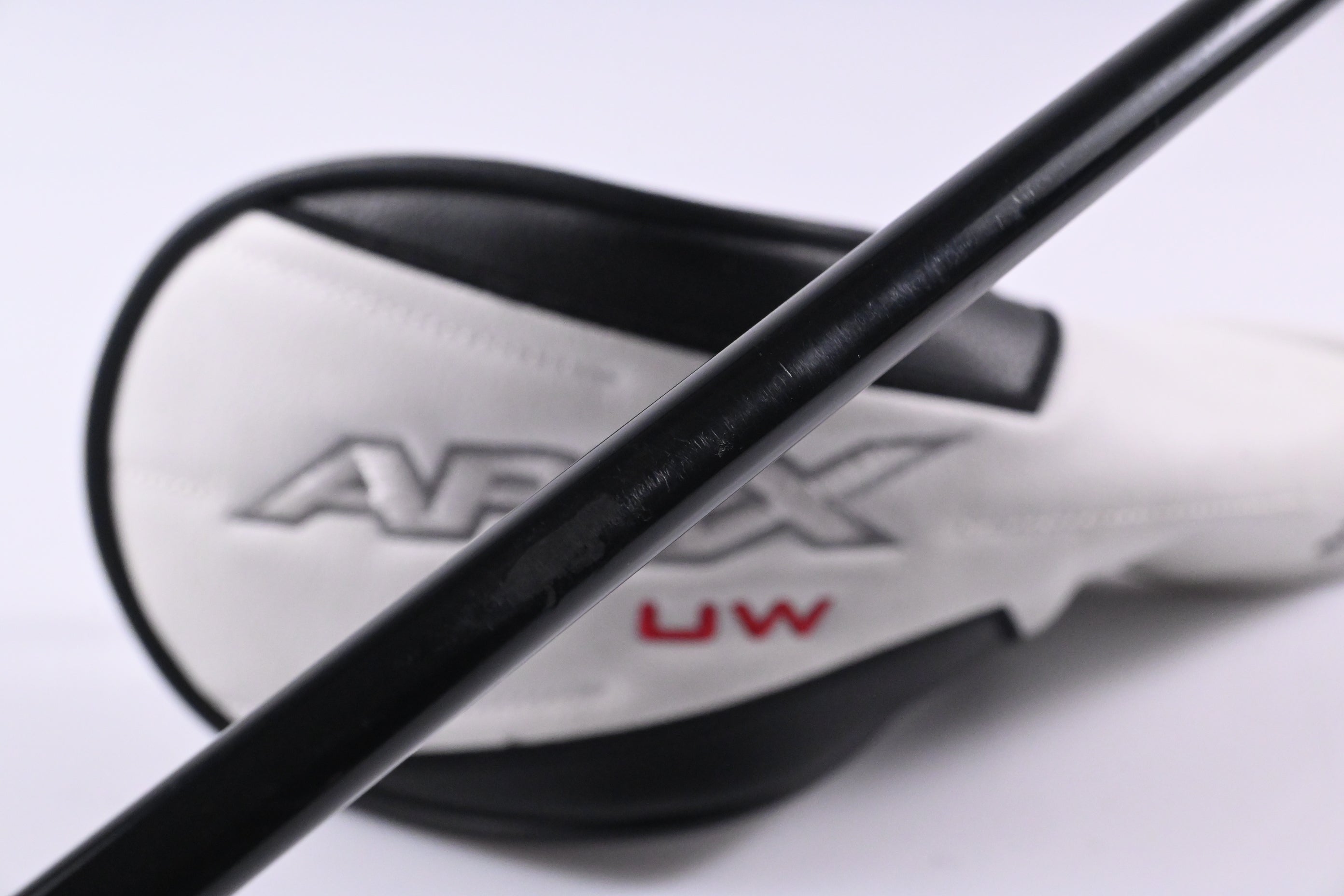 Callaway Apex UW 24 #2 Hybrid / 17 Degree / Stiff Flex MMT 80 Shaft