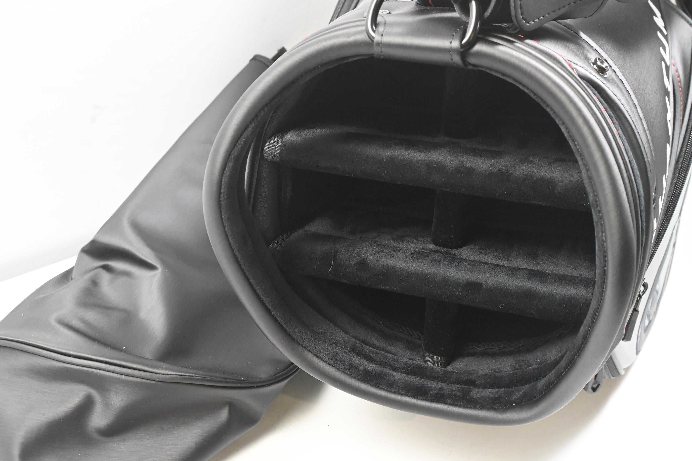 Callaway Quantum Tour Bag / 6-Way Divider / Black, Grey